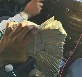 Papi packin OnlyFans header