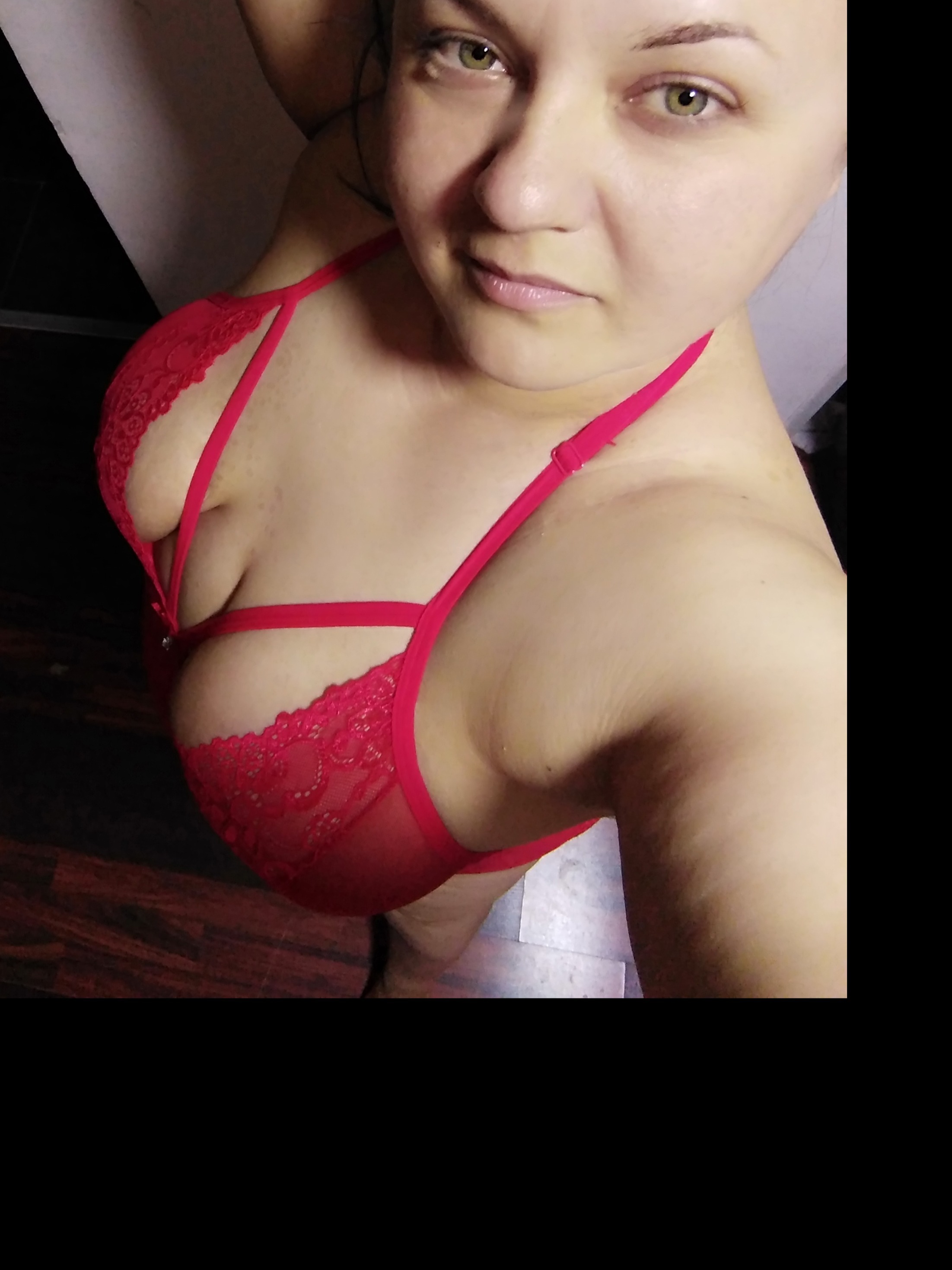 Camelia Omidee OnlyFans header