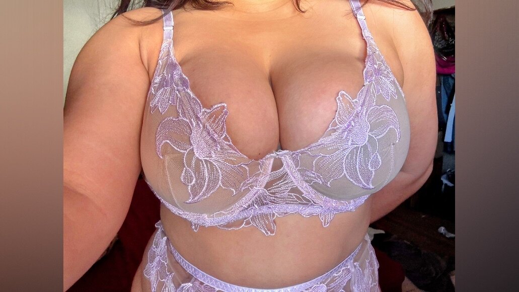 Oncetrece OnlyFans header