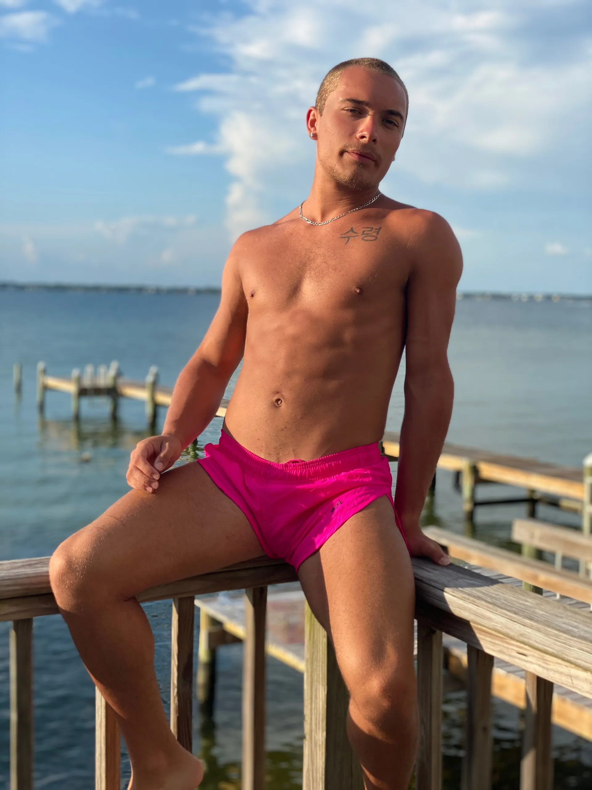 Leon Majors OnlyFans header