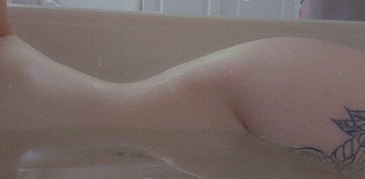 Thicc_Momma_Noms*Free* OnlyFans header