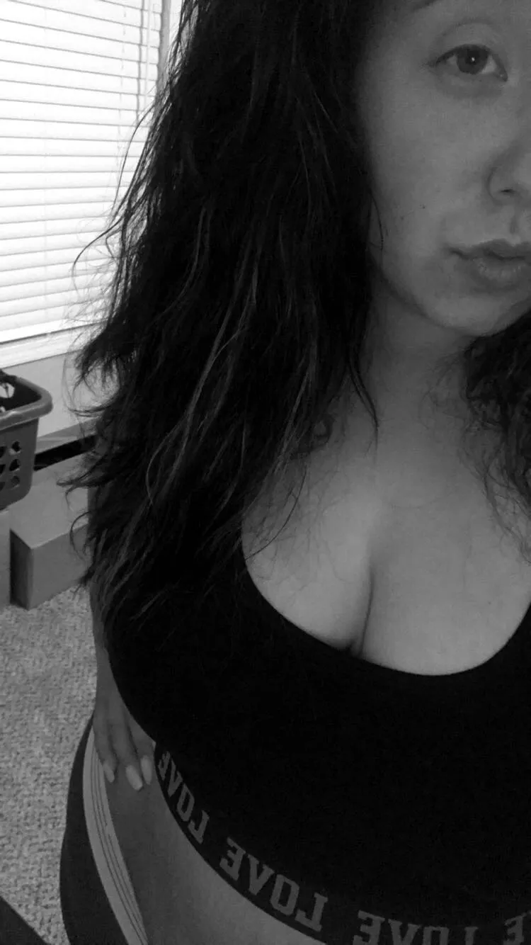 onethickmrs OnlyFans header