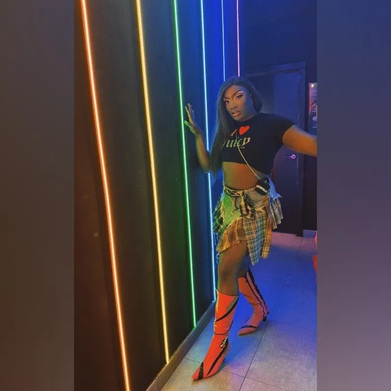 Queenofass OnlyFans header