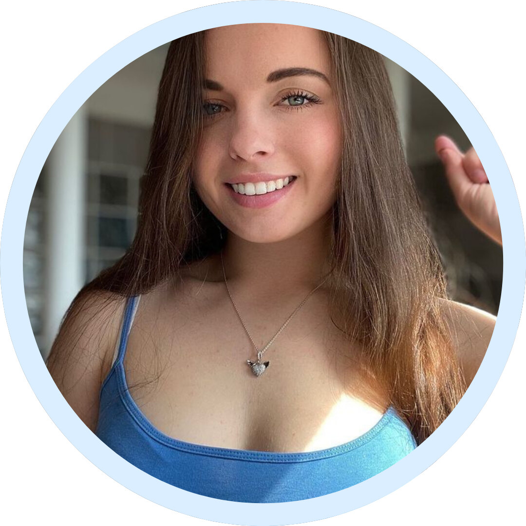 🦋 🅼🅸🆁🅰 ✨ the 19 𝐘𝐎 student OnlyFans