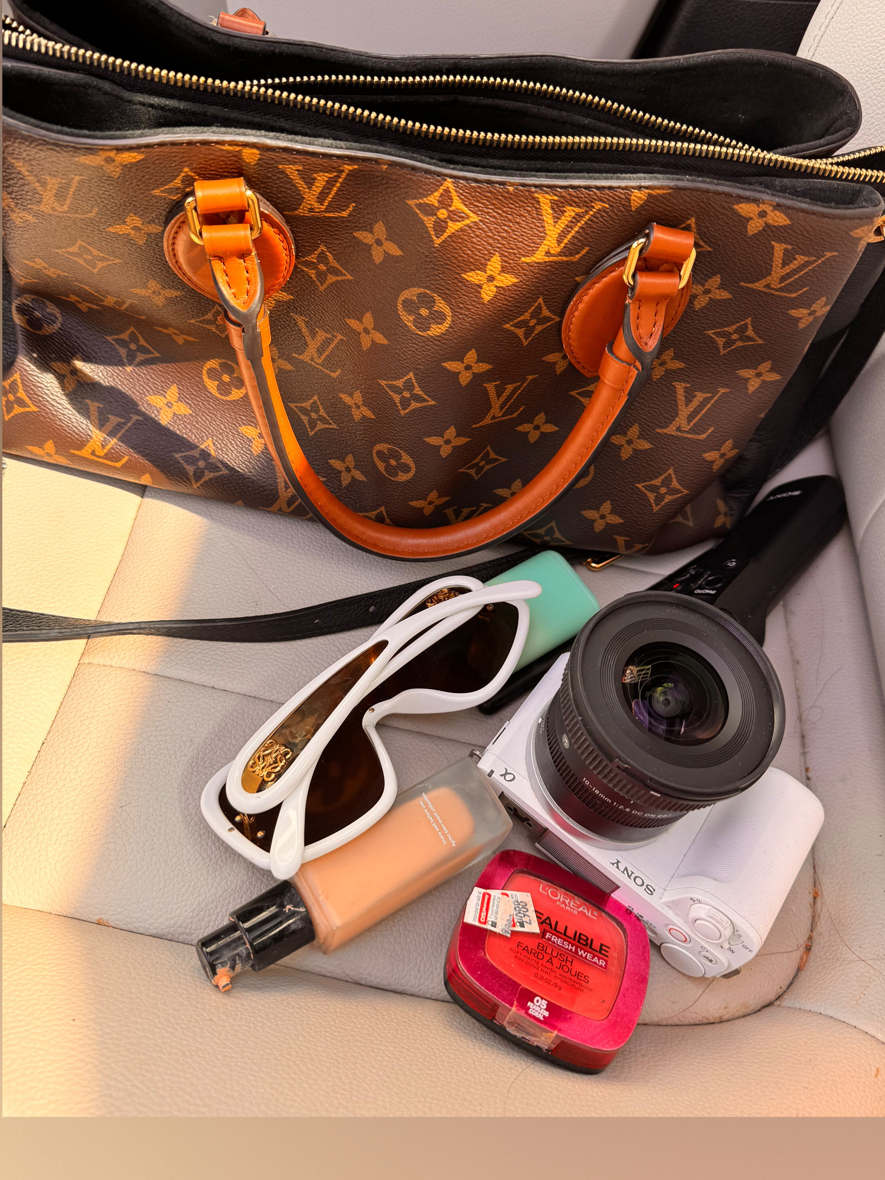 Valencia Hall OnlyFans header