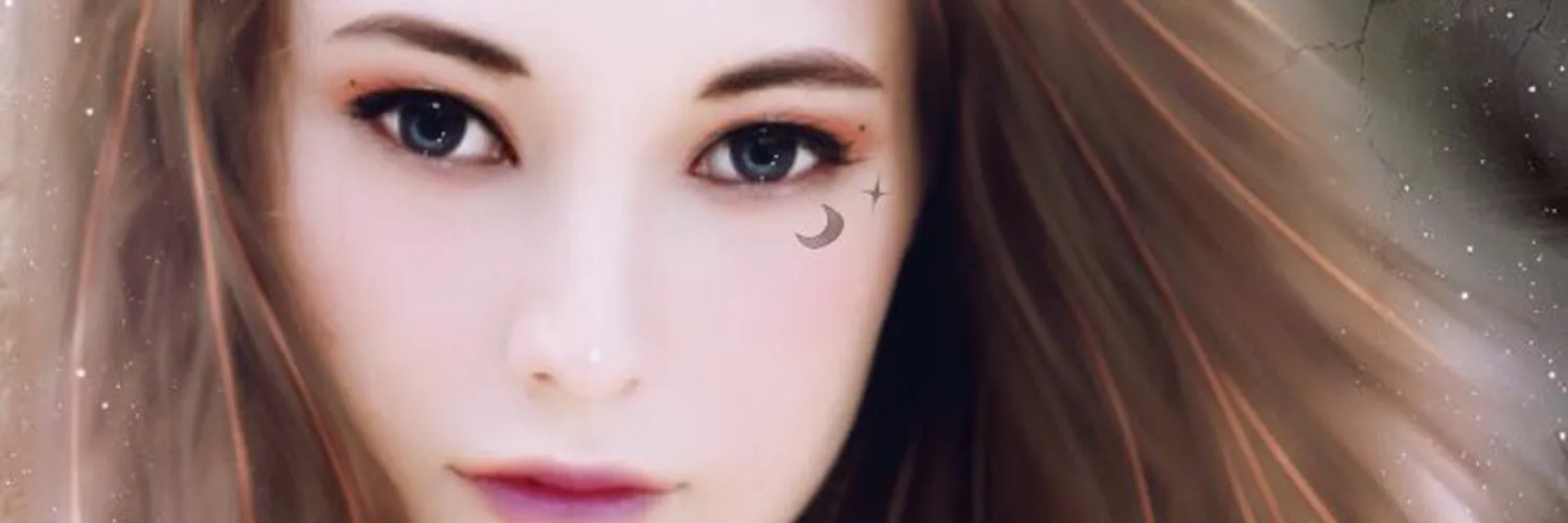 Sarah OnlyFans header