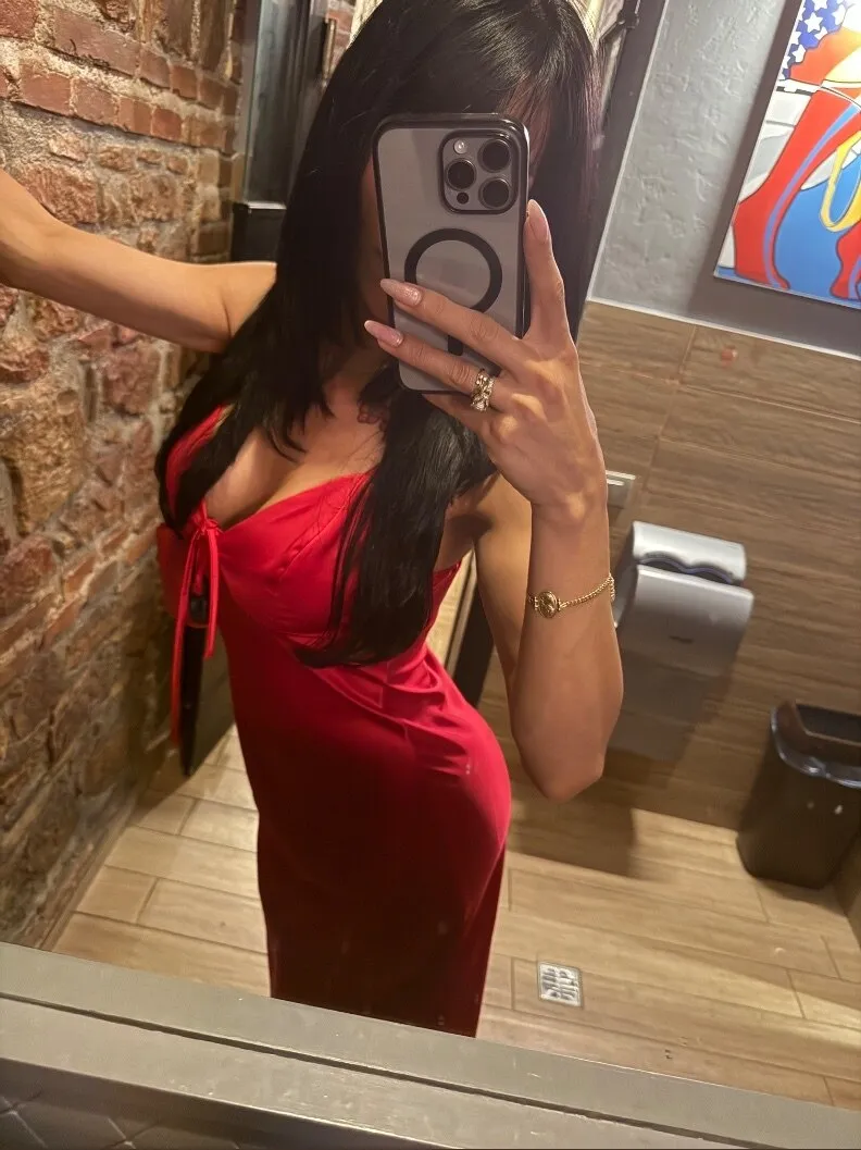 Alison Luna OnlyFans header