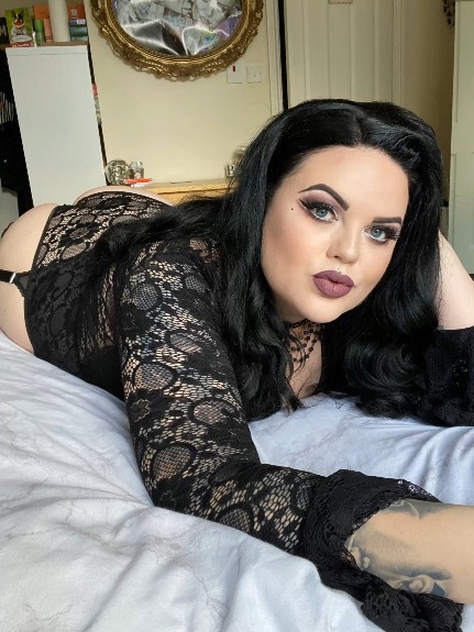 Bambam OnlyFans header