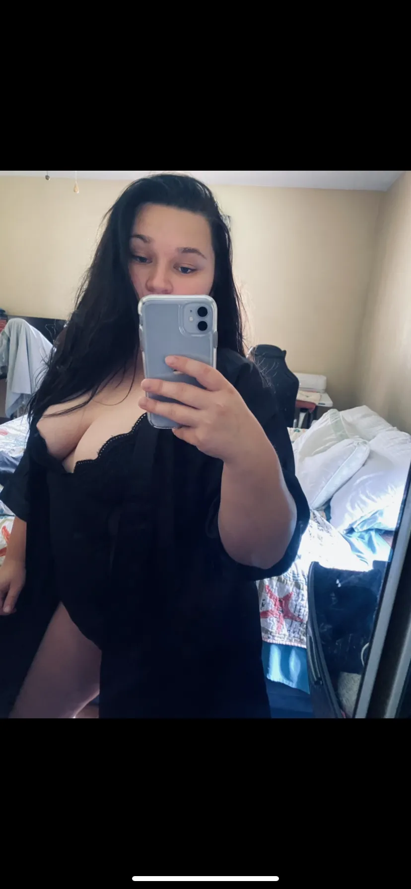 Courtney OnlyFans header