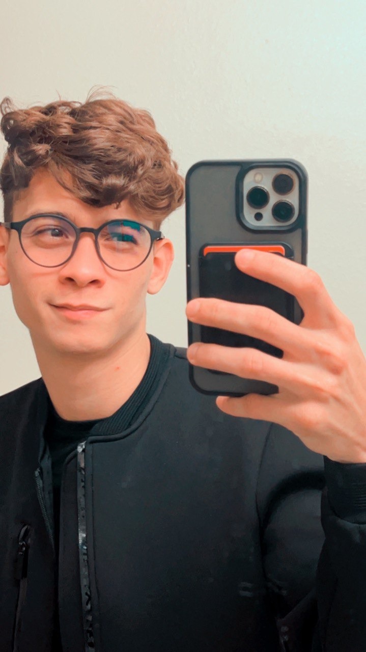 Alejandro Alvarez OnlyFans