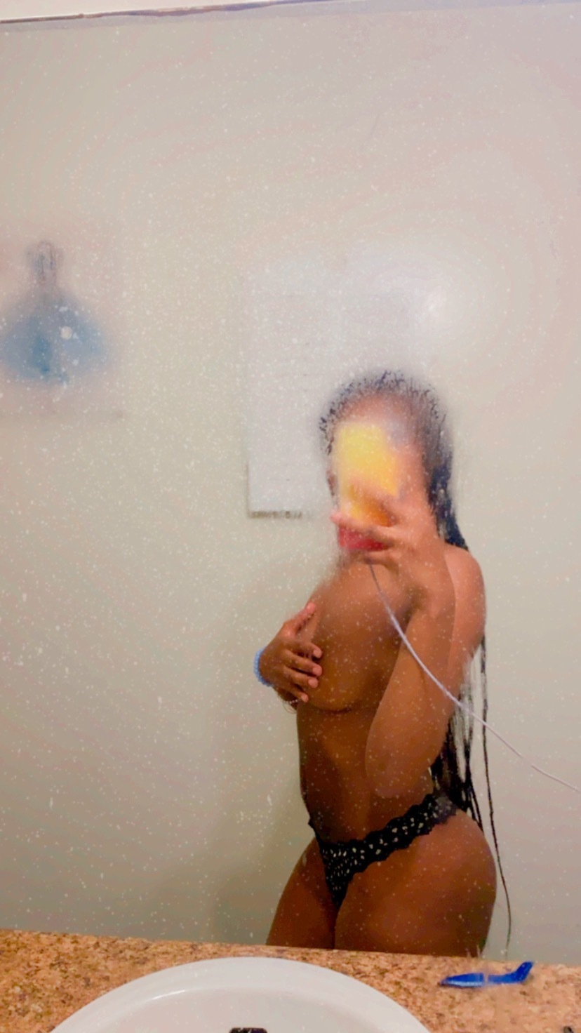 It’s sexy liyah whatever you need OnlyFans header