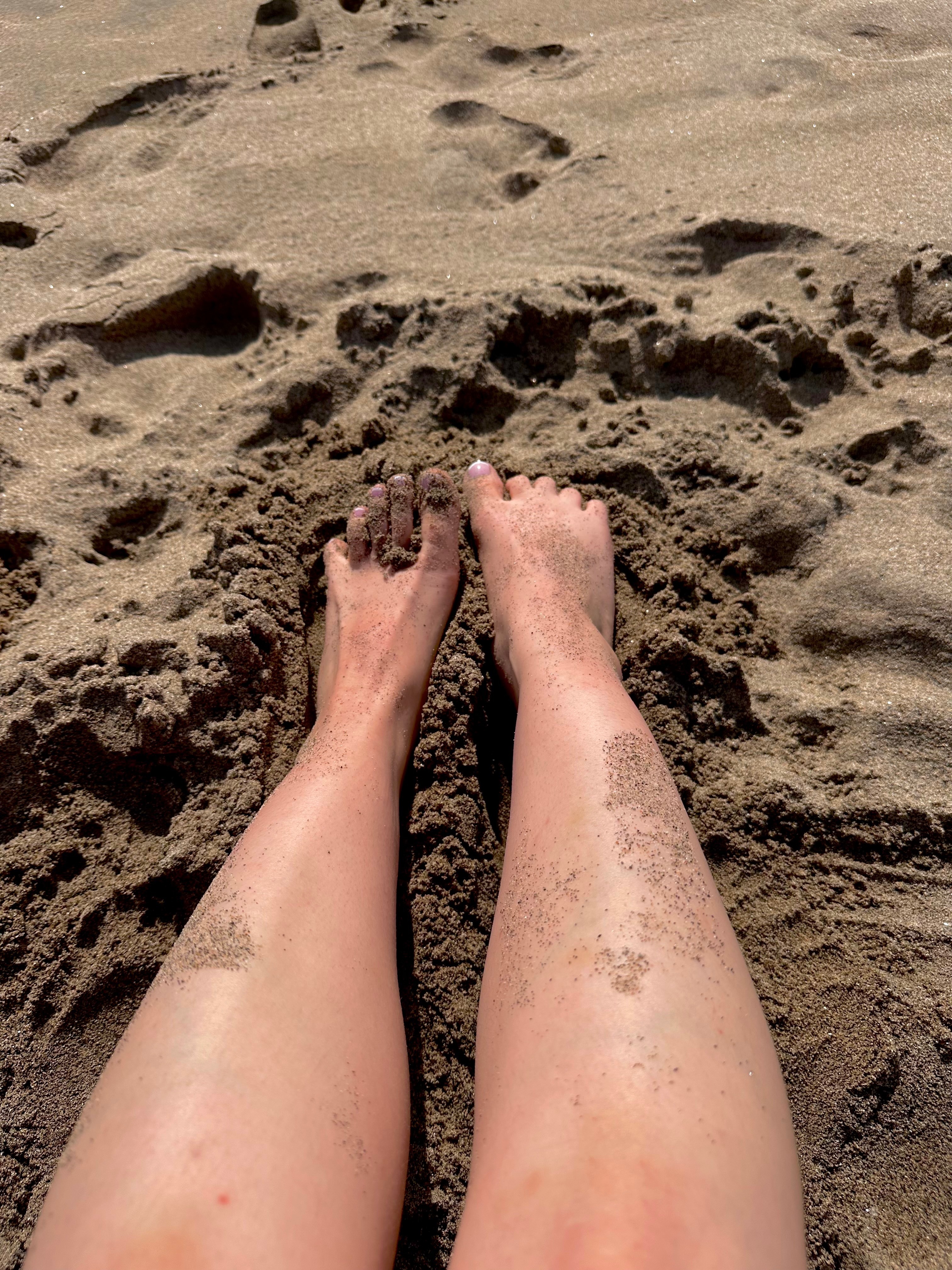 Petite female feet-pictures OnlyFans