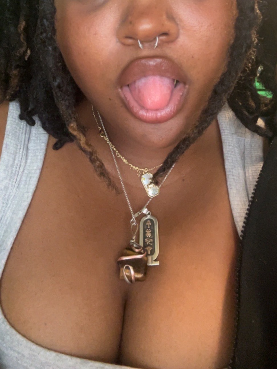 Biggtittygothbitxh OnlyFans