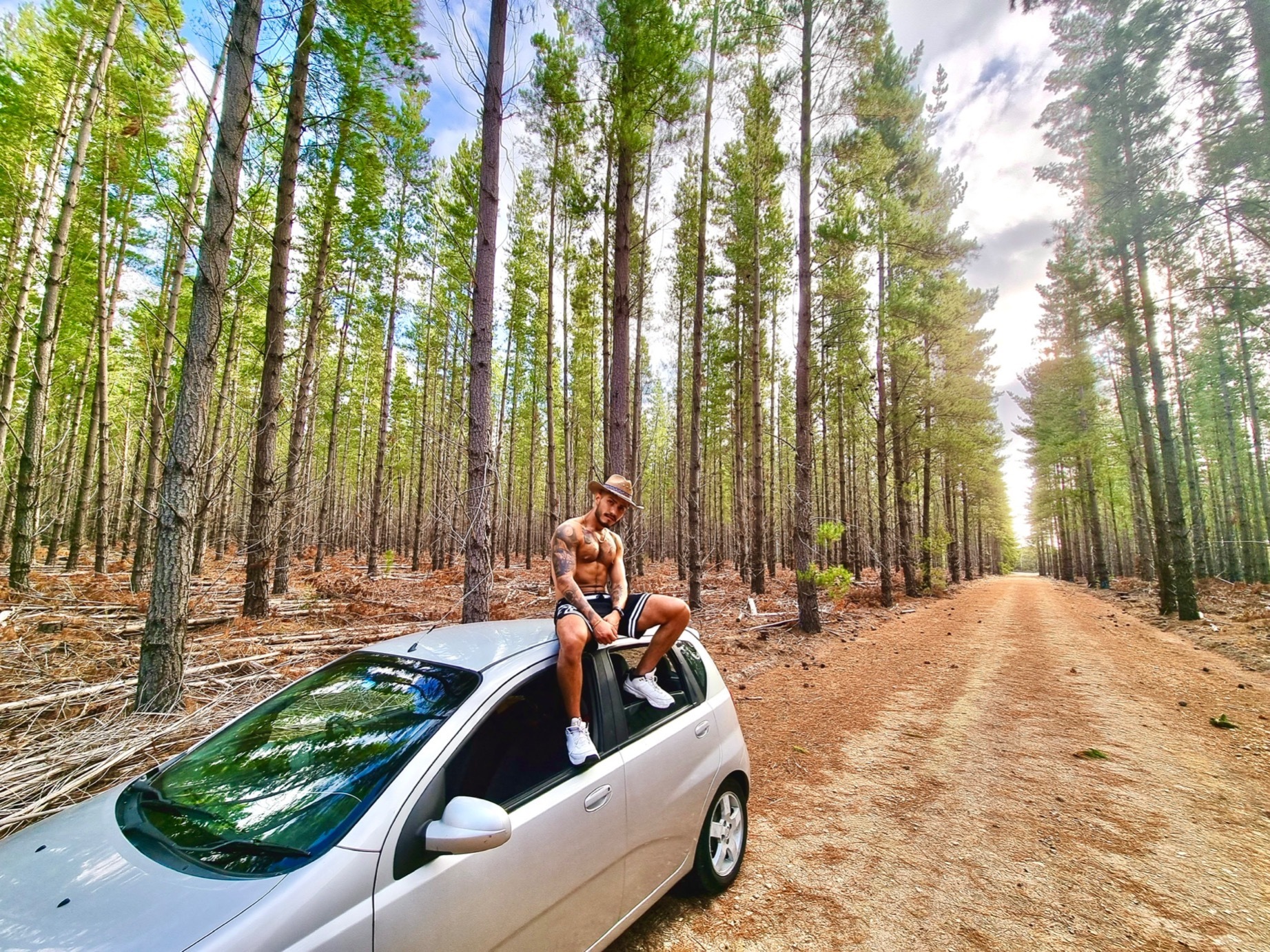 Julian Gio OnlyFans header