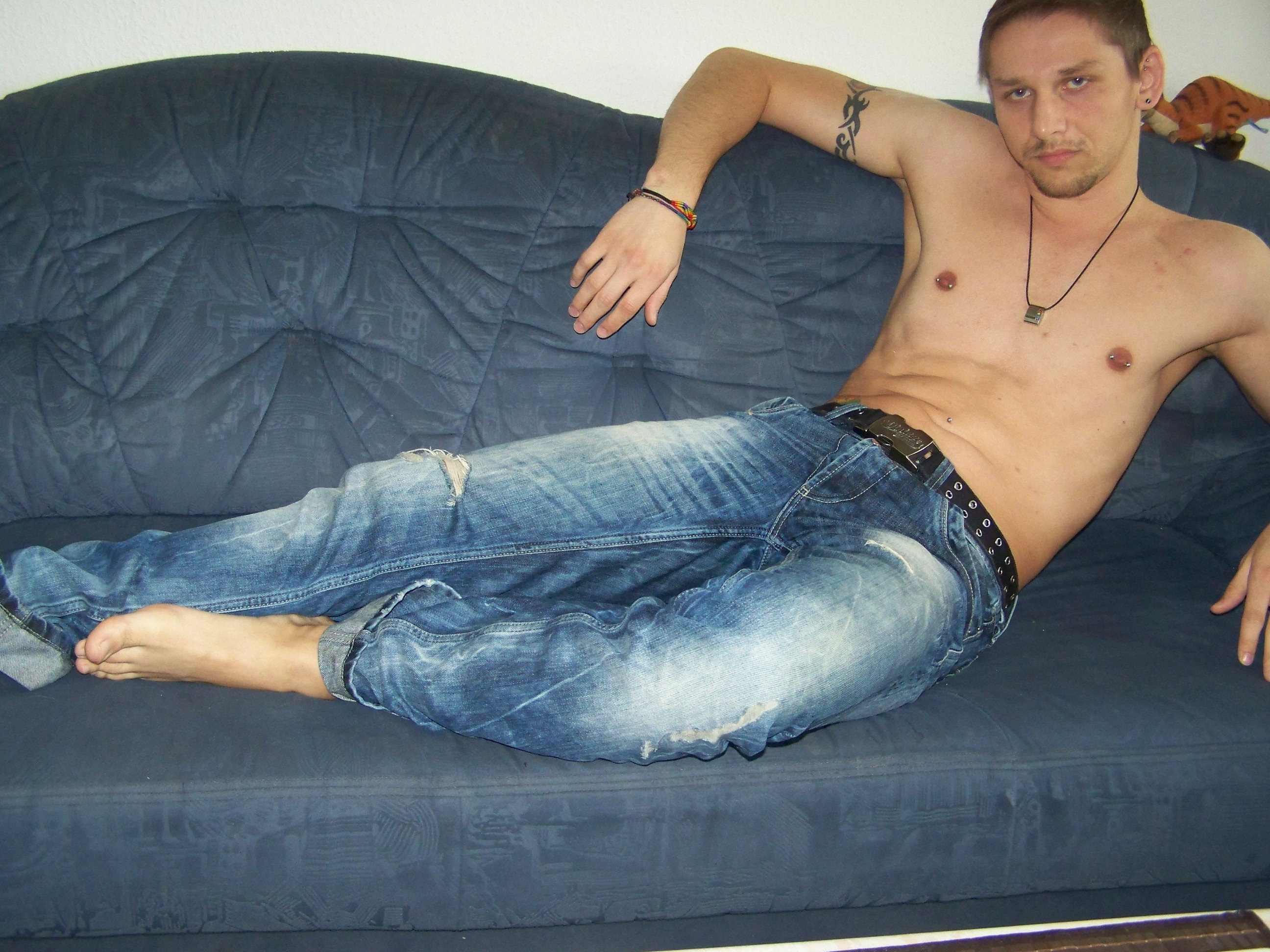 OnlyMe_1983 OnlyFans header