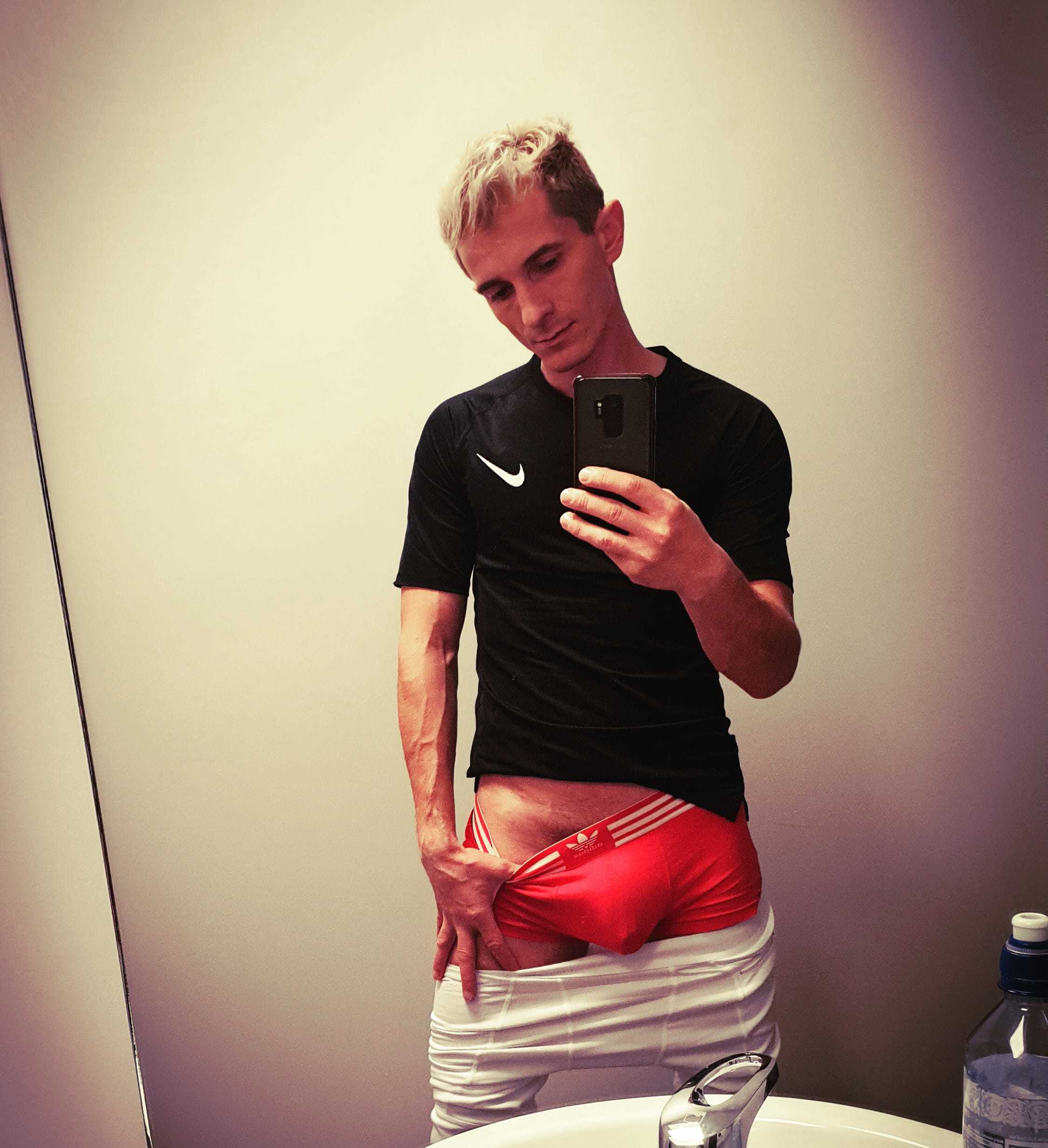 OnlyMeGayHot💯🔞 OnlyFans