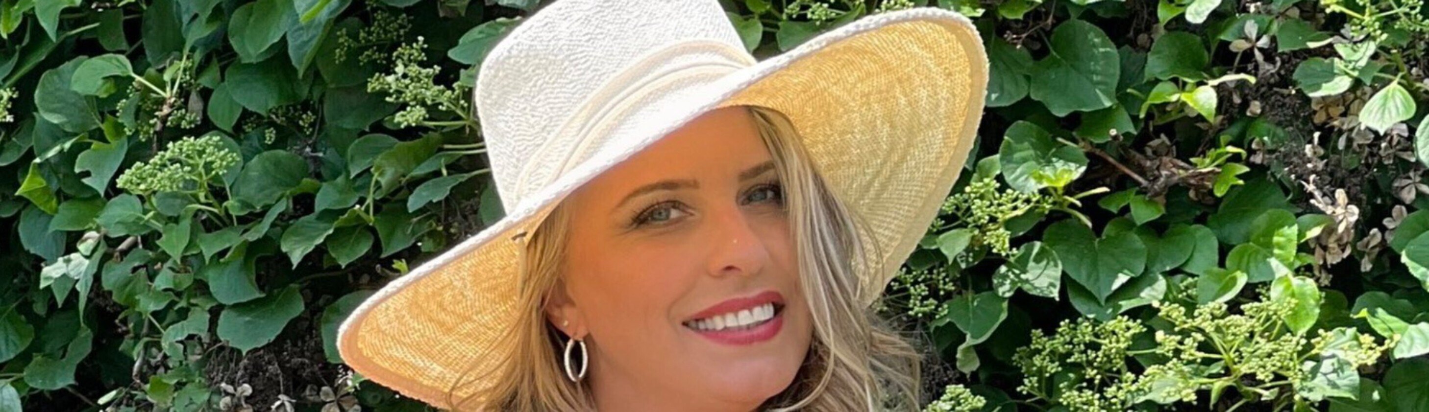 De Rae (ONLY Neat Bunny) OnlyFans header