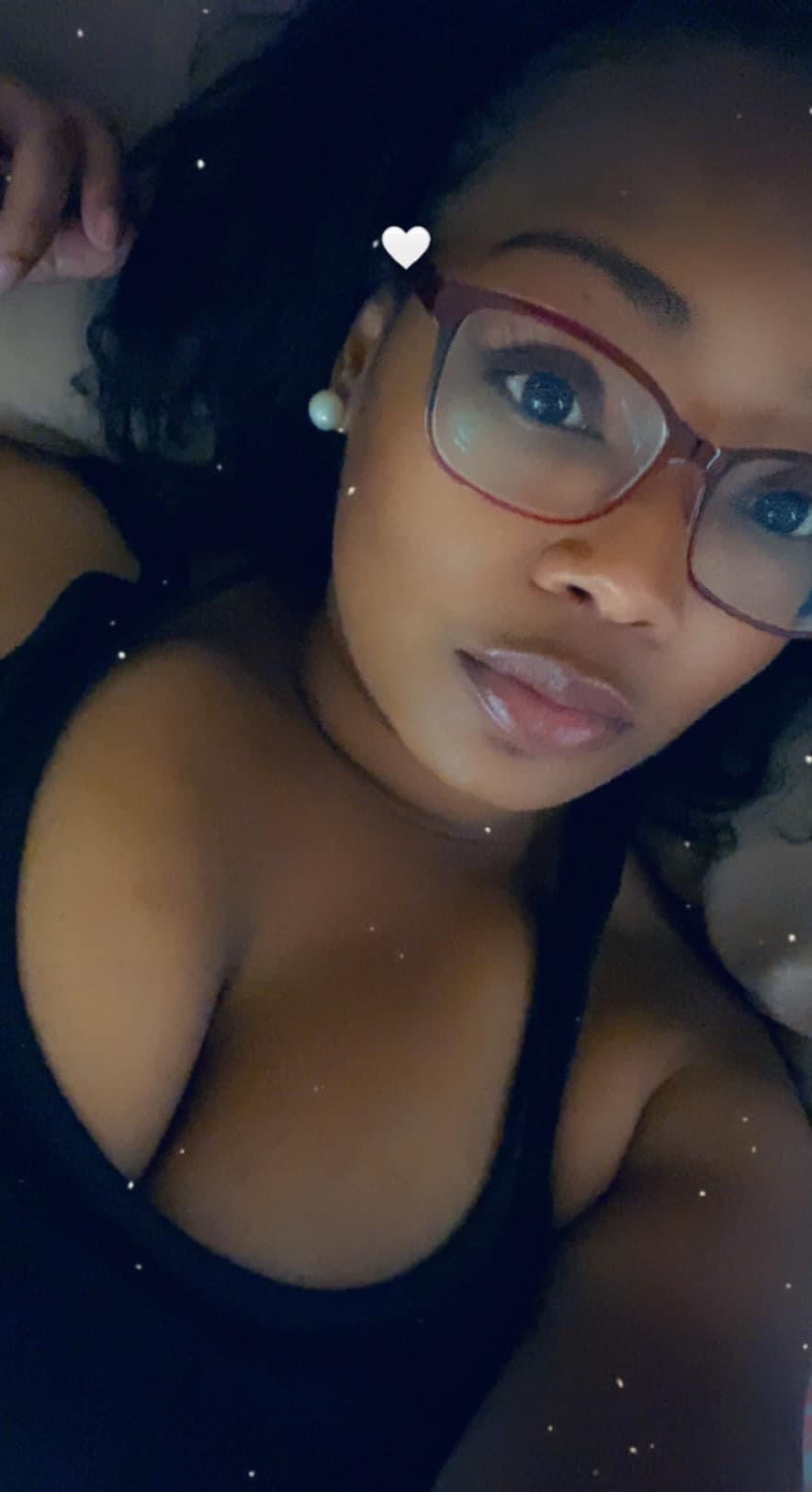 OnlyOneTayBae OnlyFans