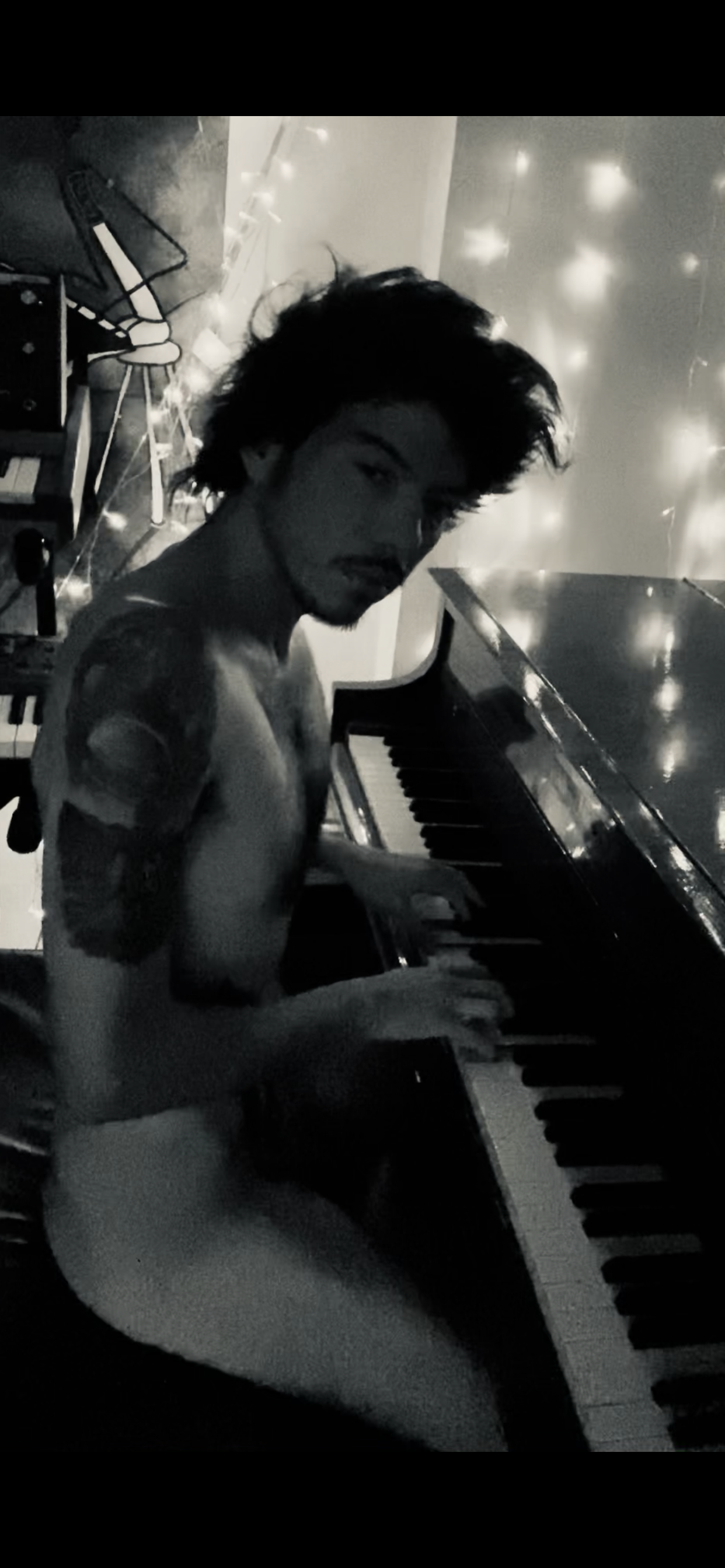 Onlypiano OnlyFans header