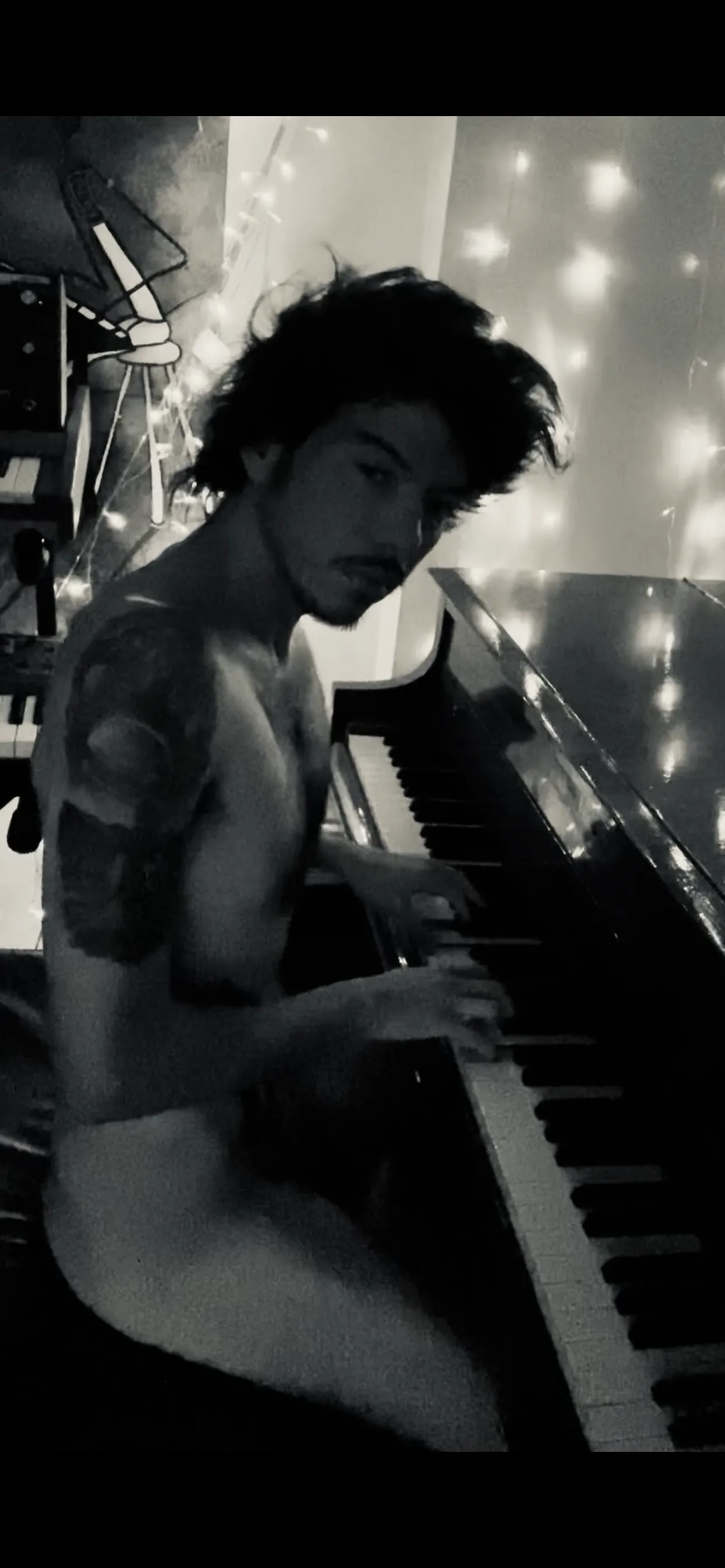 Onlypiano OnlyFans header