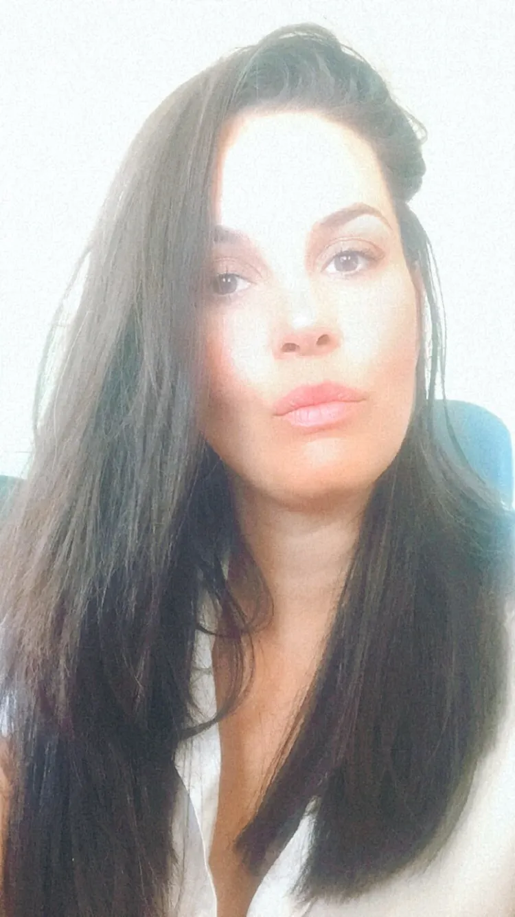 Alexandra Saky OnlyFans header