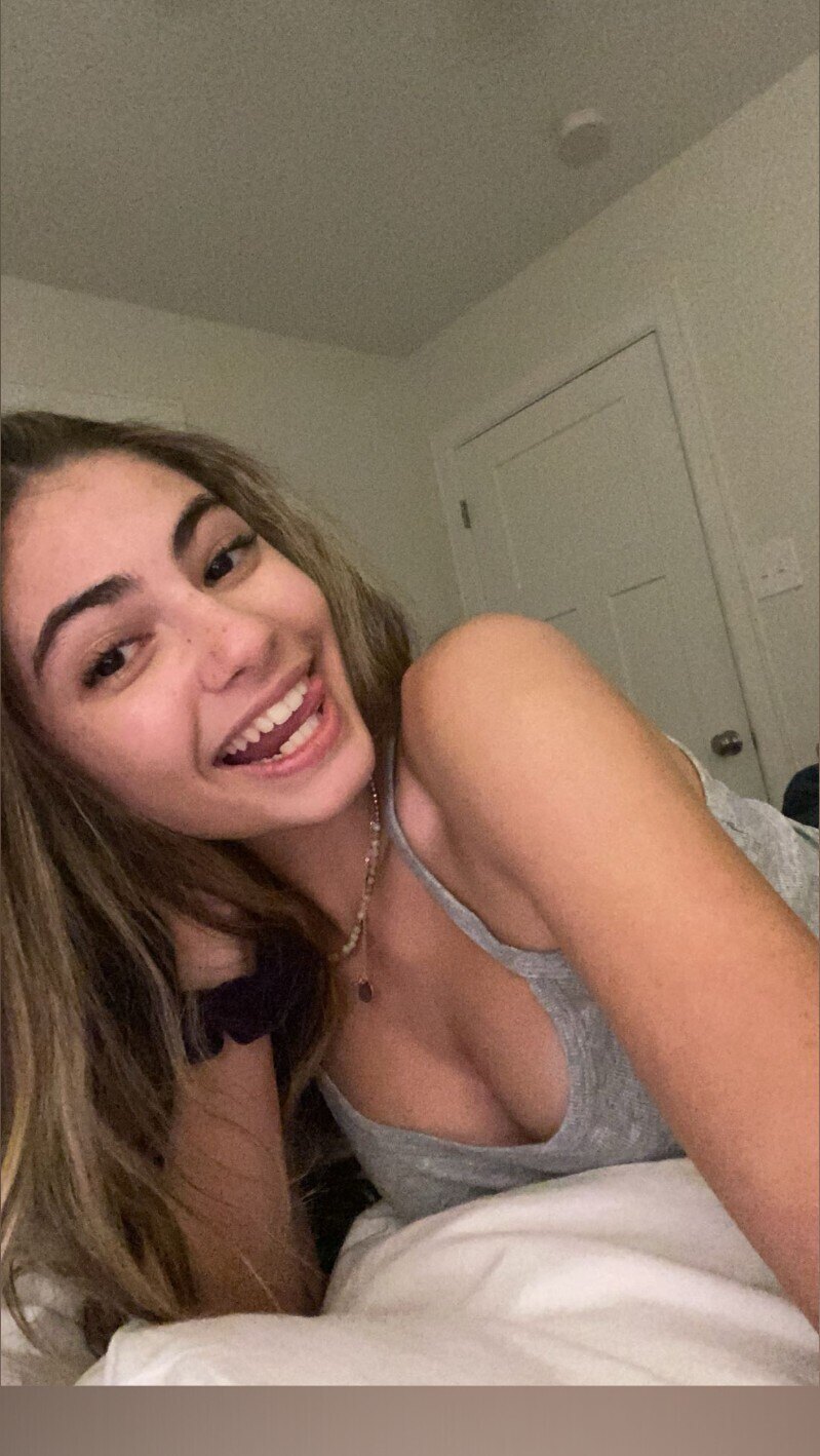 Valentina BellaRose OnlyFans