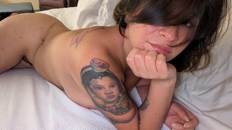 Michi OnlyFans header