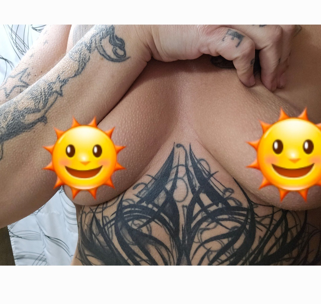 Ophilia OnlyFans header