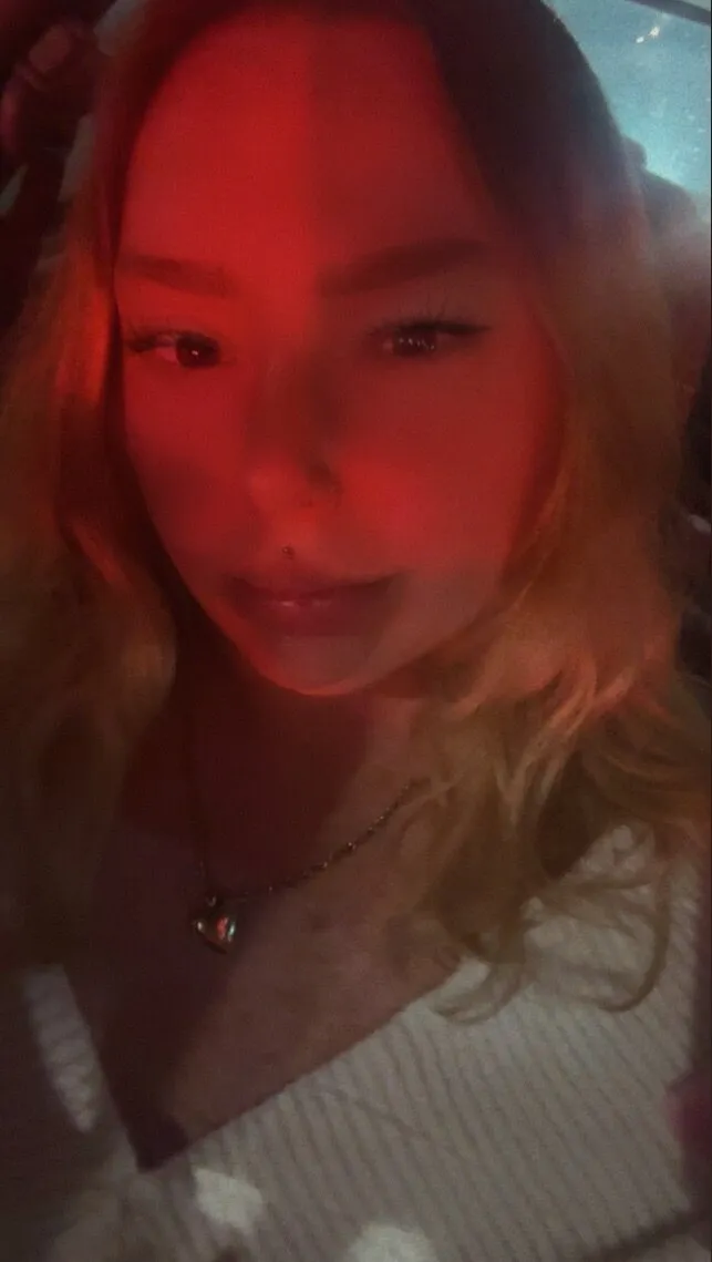 mandiii OnlyFans header