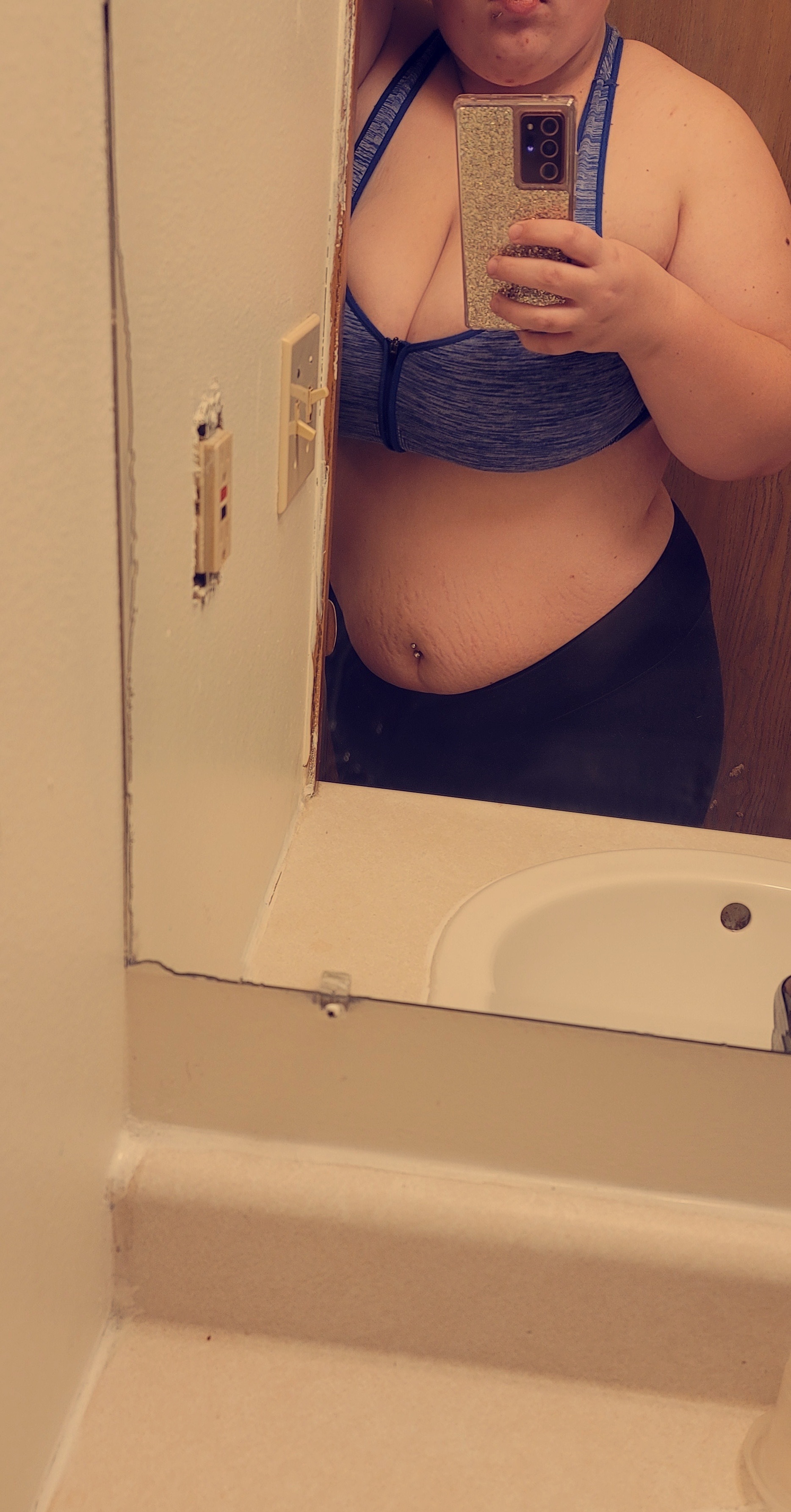 Hallee OnlyFans header