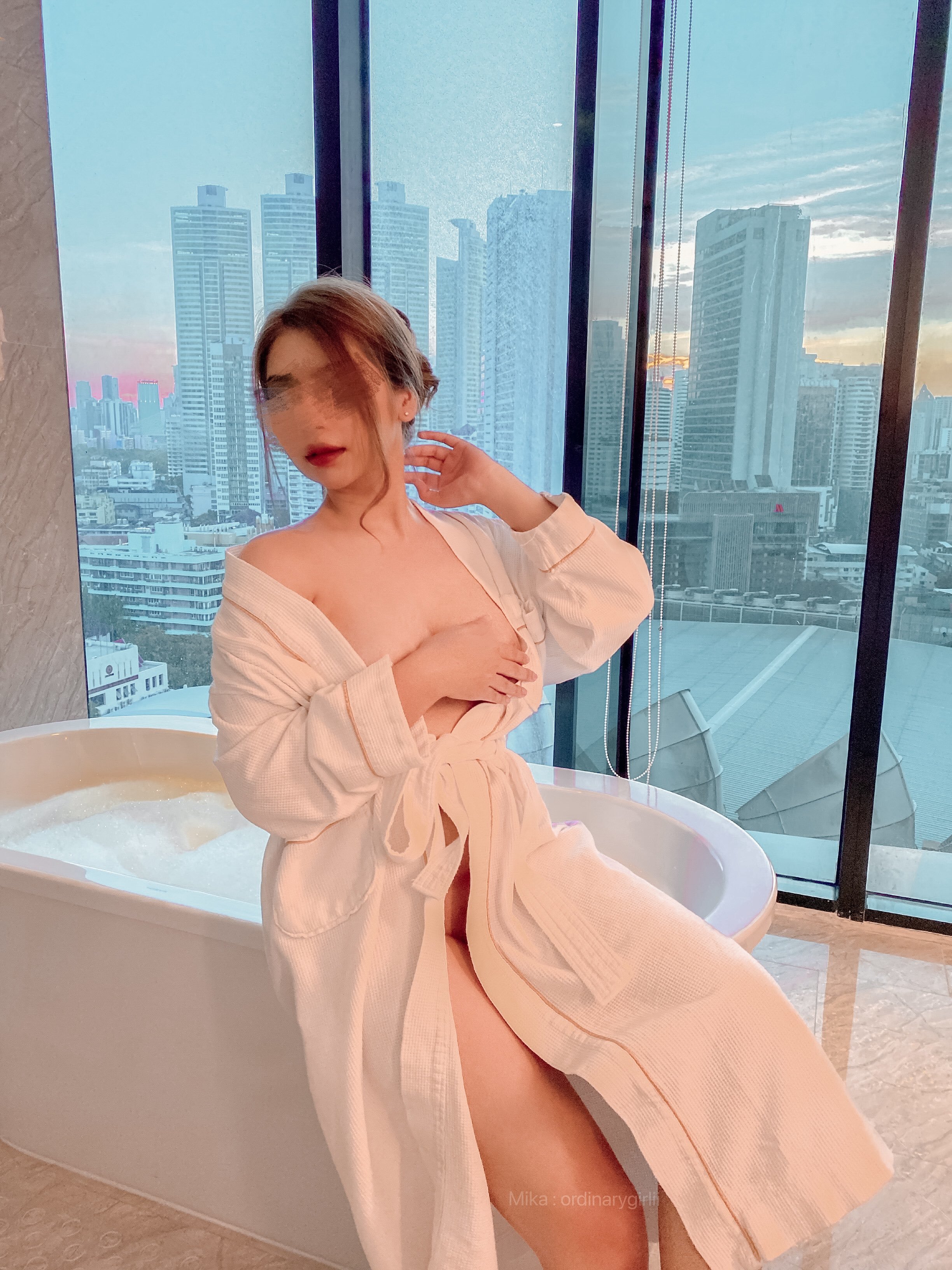 mika OnlyFans header