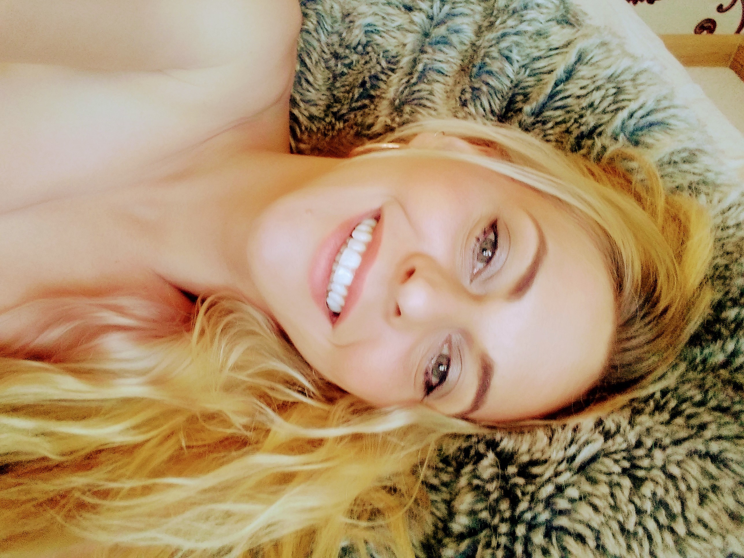 QUEEN ORELLA OnlyFans header