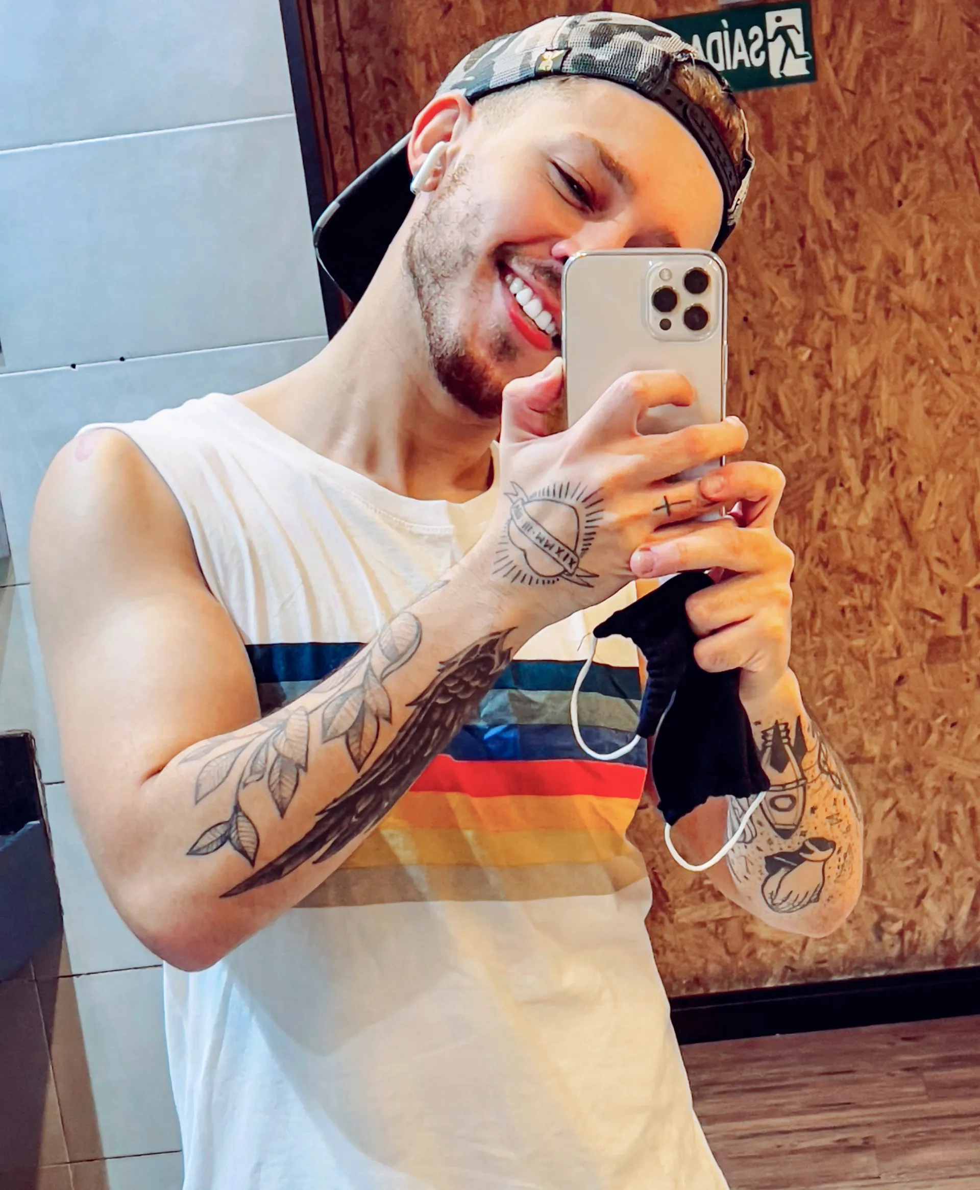 Renato Santana OnlyFans header