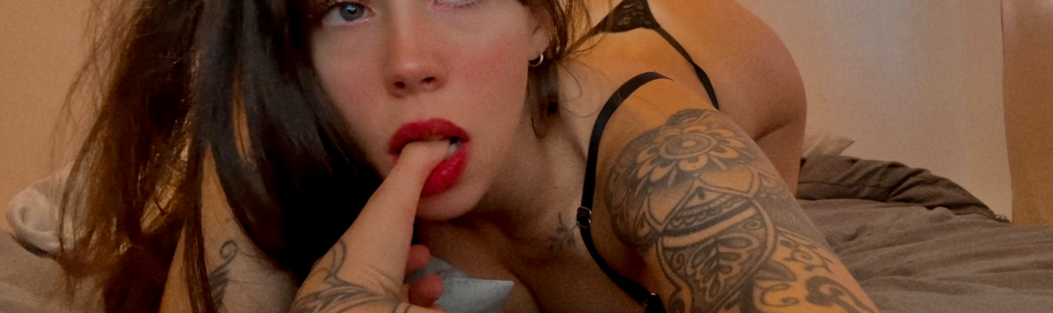 Oriana Araceli OnlyFans header