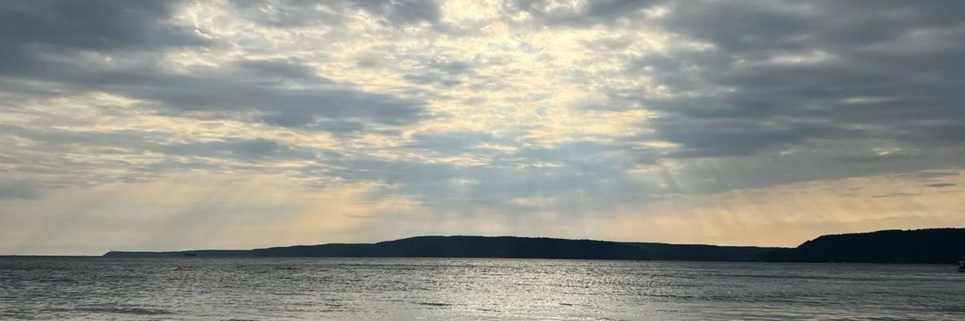 Orin the red  🫧 free OnlyFans header