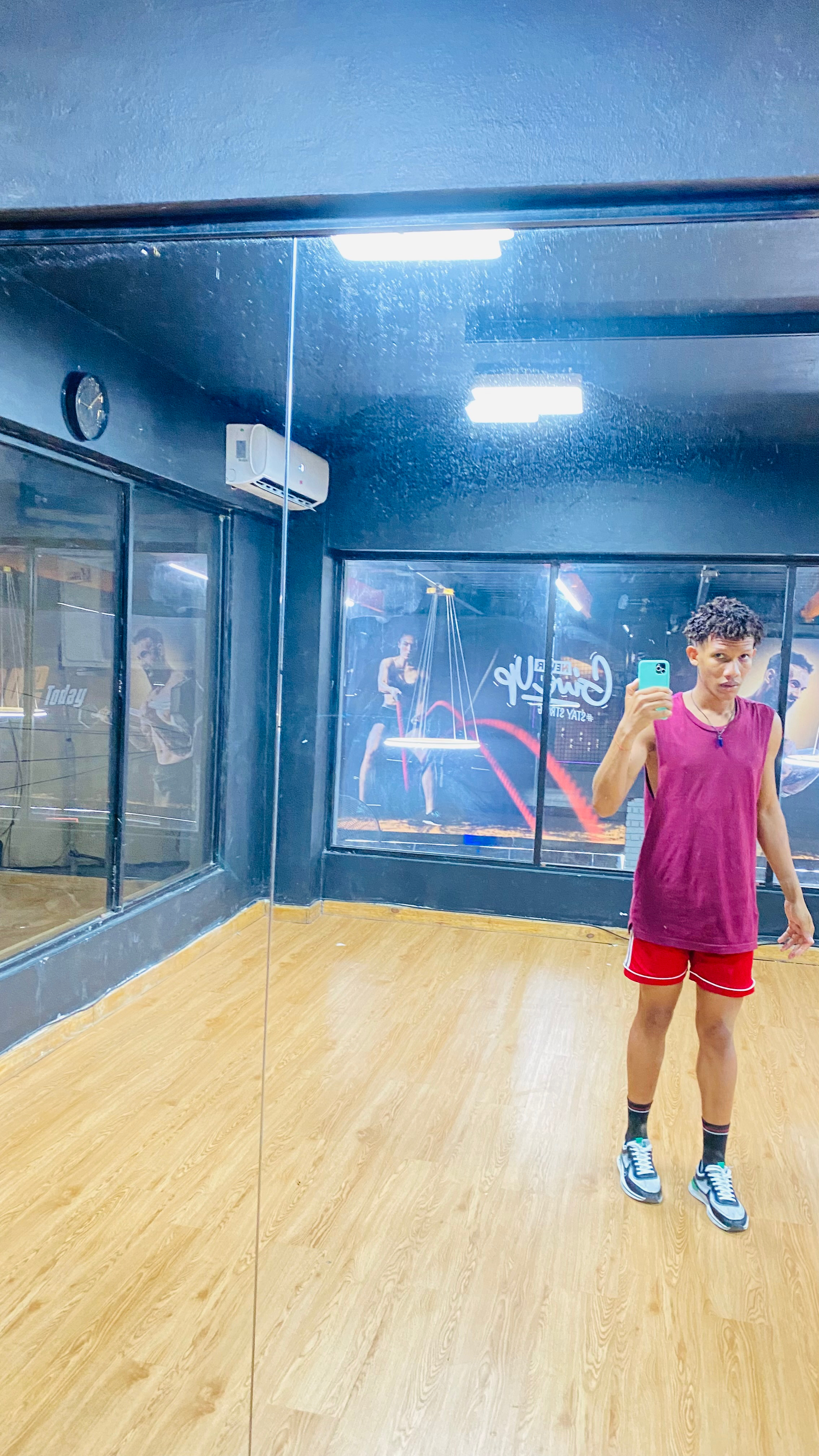 chichi 25cm OnlyFans header