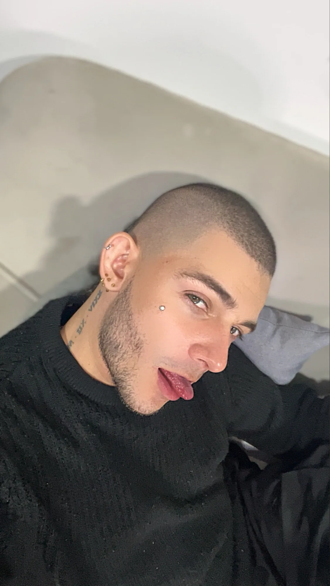 𝐎𝐬𝐜𝐚𝐫 𝐂𝐚𝐫𝐦𝐨𝐧𝐚🤴🏼 OnlyFans header