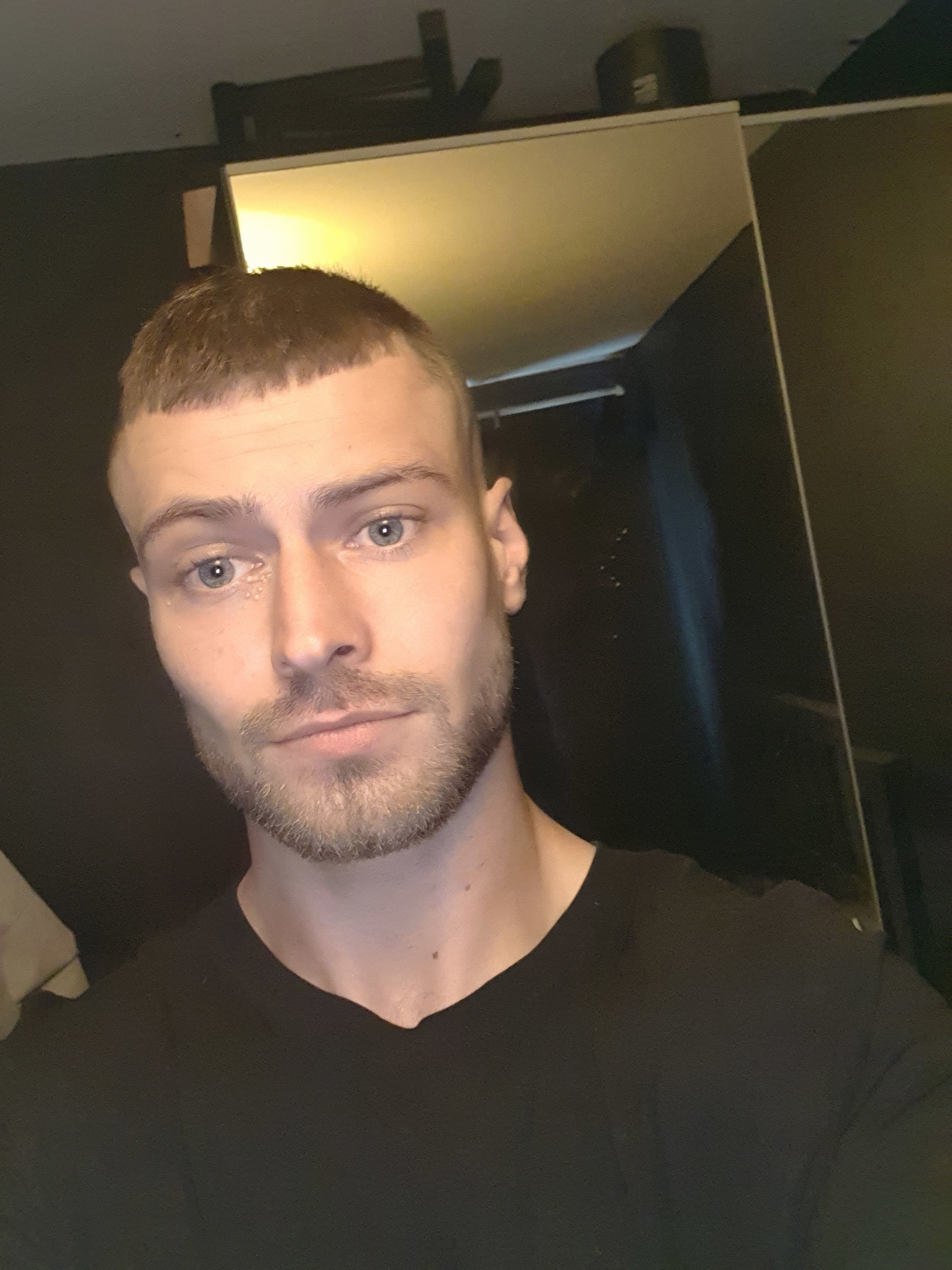 D scim OnlyFans header