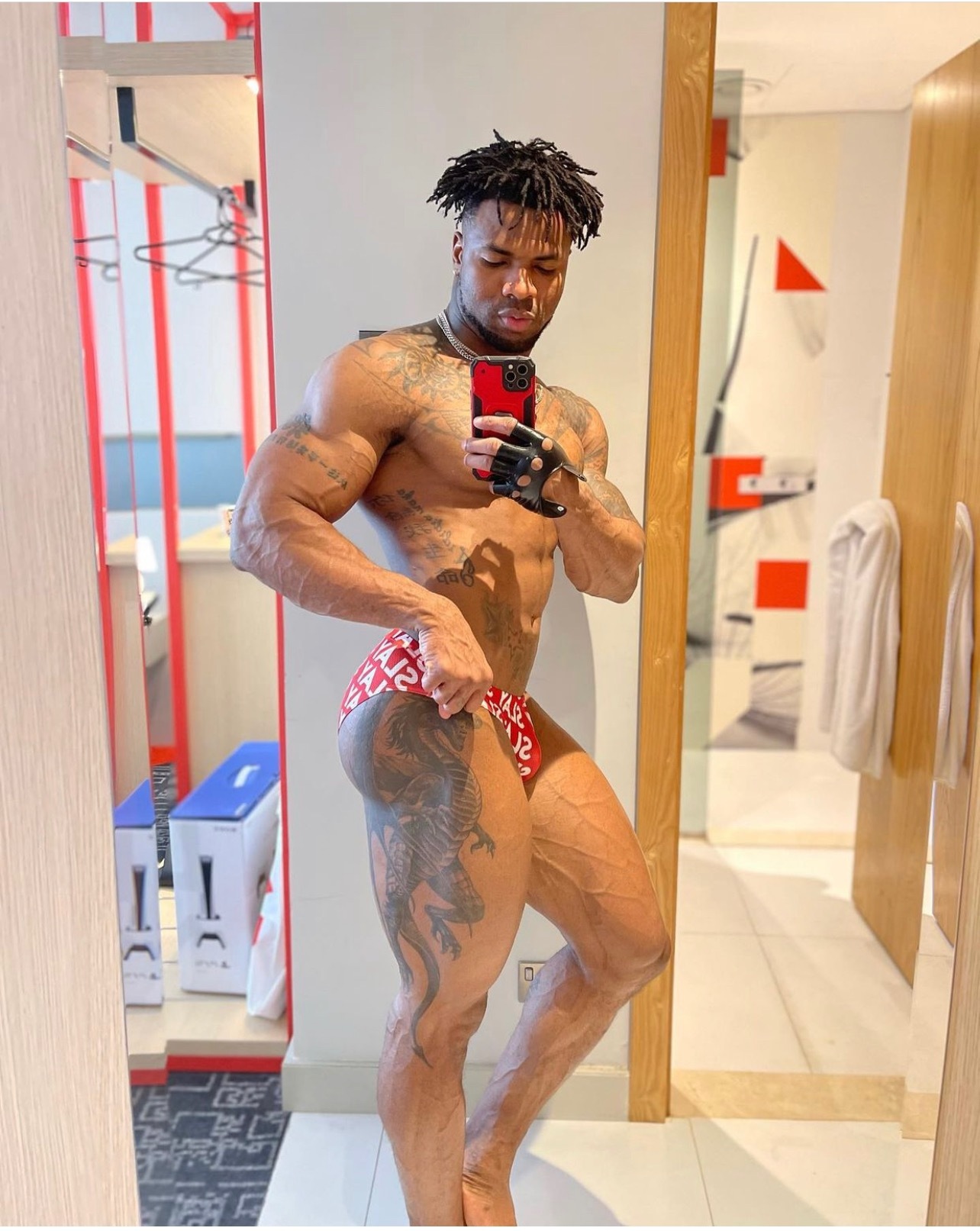 Ostine_brown OnlyFans