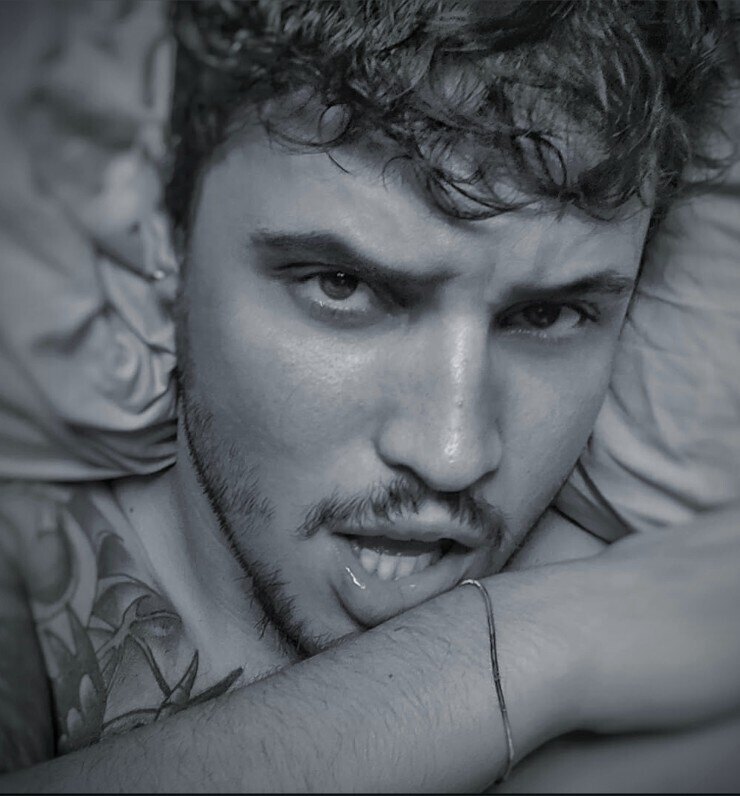 otaeron OnlyFans header