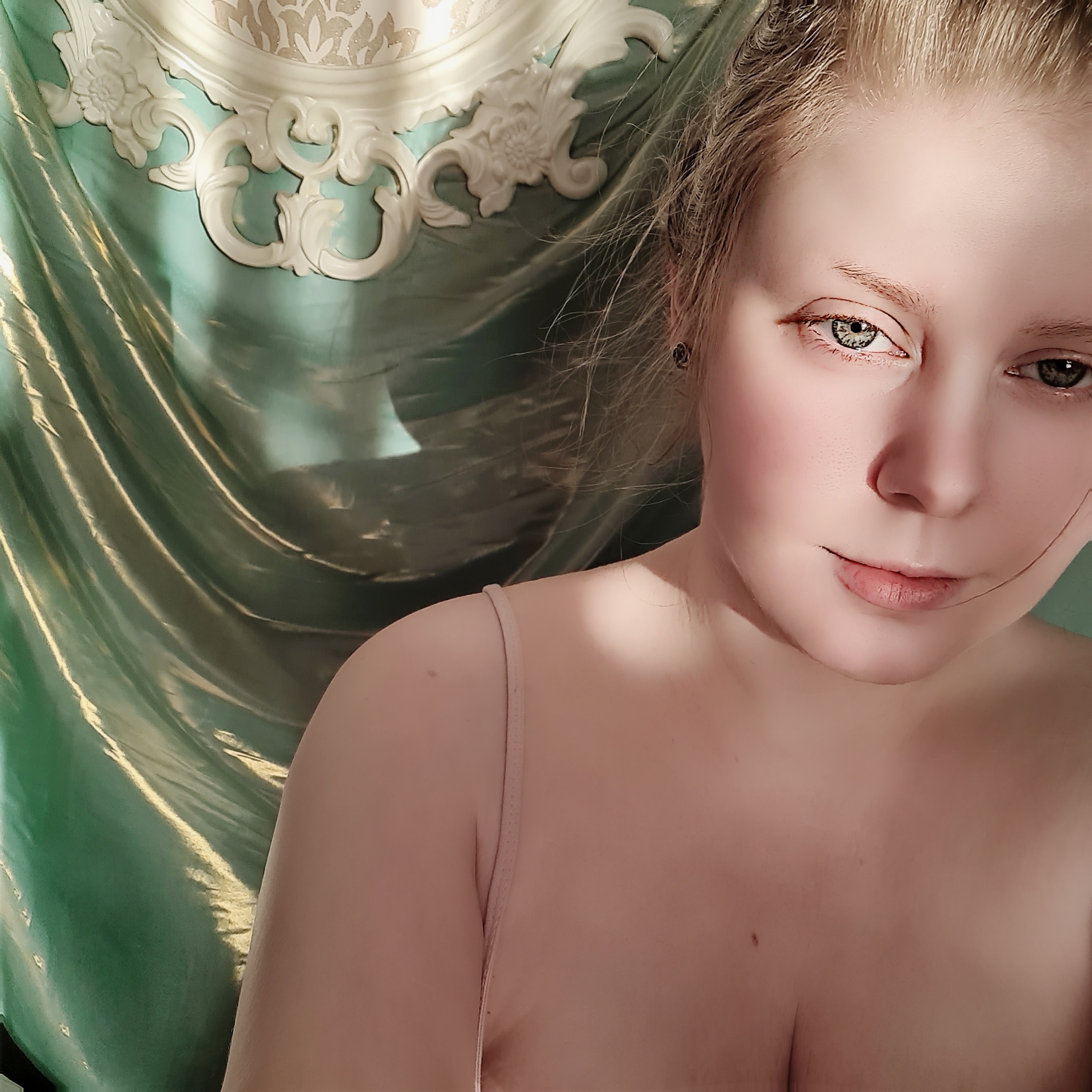 Otterthotcos OnlyFans