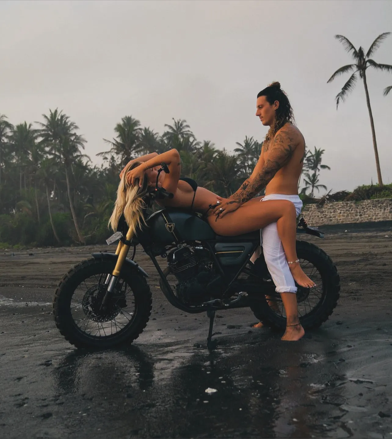 Ouralterego OnlyFans header