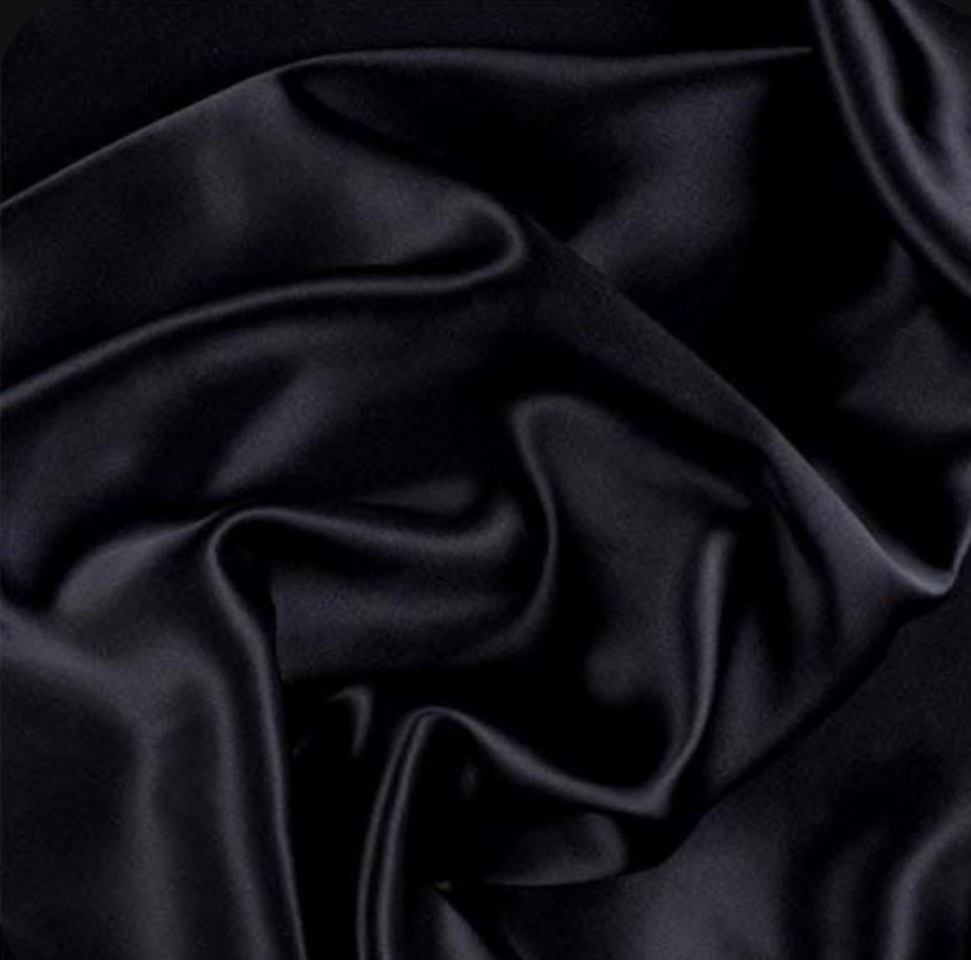 come be my little secret OnlyFans header