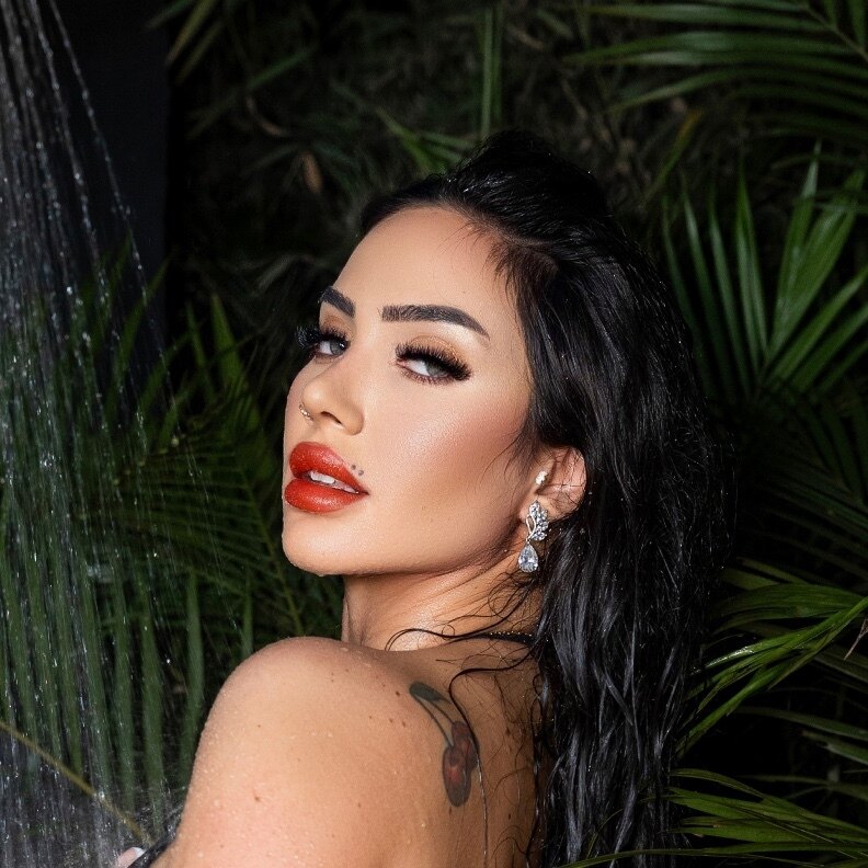 🤫 Our little Xecret 😈 OnlyFans