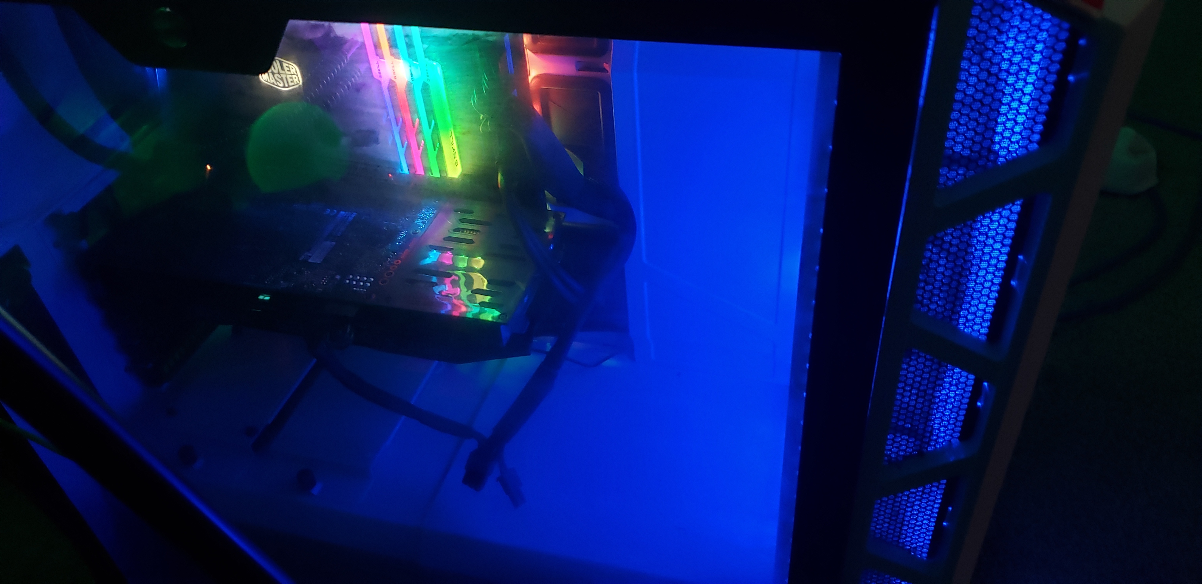 Klaus Van Hugenwiener OnlyFans