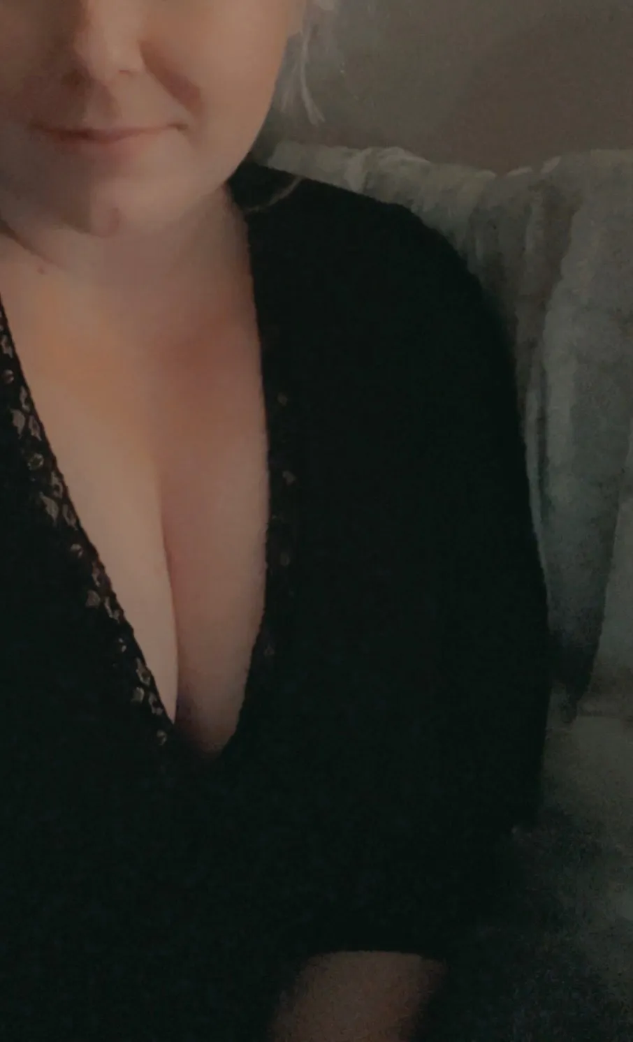 Cute&amp;curvy Elle🥰