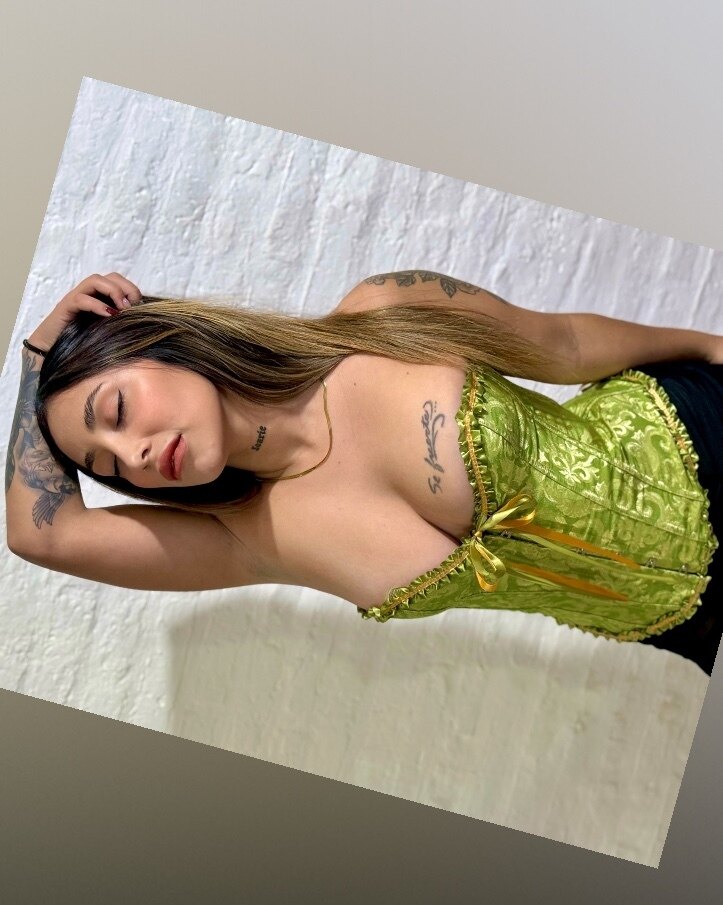 𝐏𝐚𝐨 𝐃𝐮𝐥𝐳𝐮𝐫𝐚🔥 (Reina del personalizado) OnlyFans header