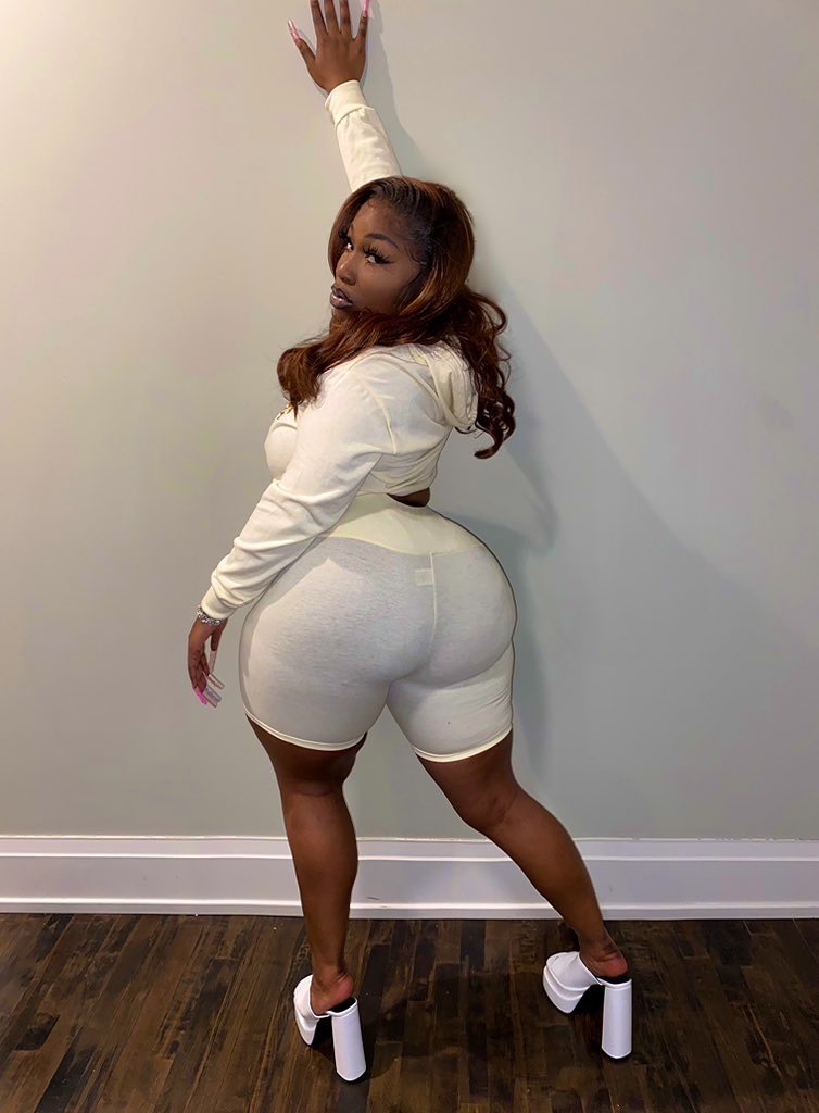 ChunLing OnlyFans header