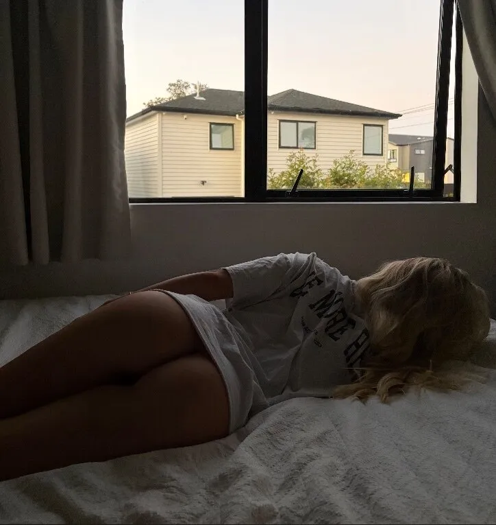 poppy OnlyFans header