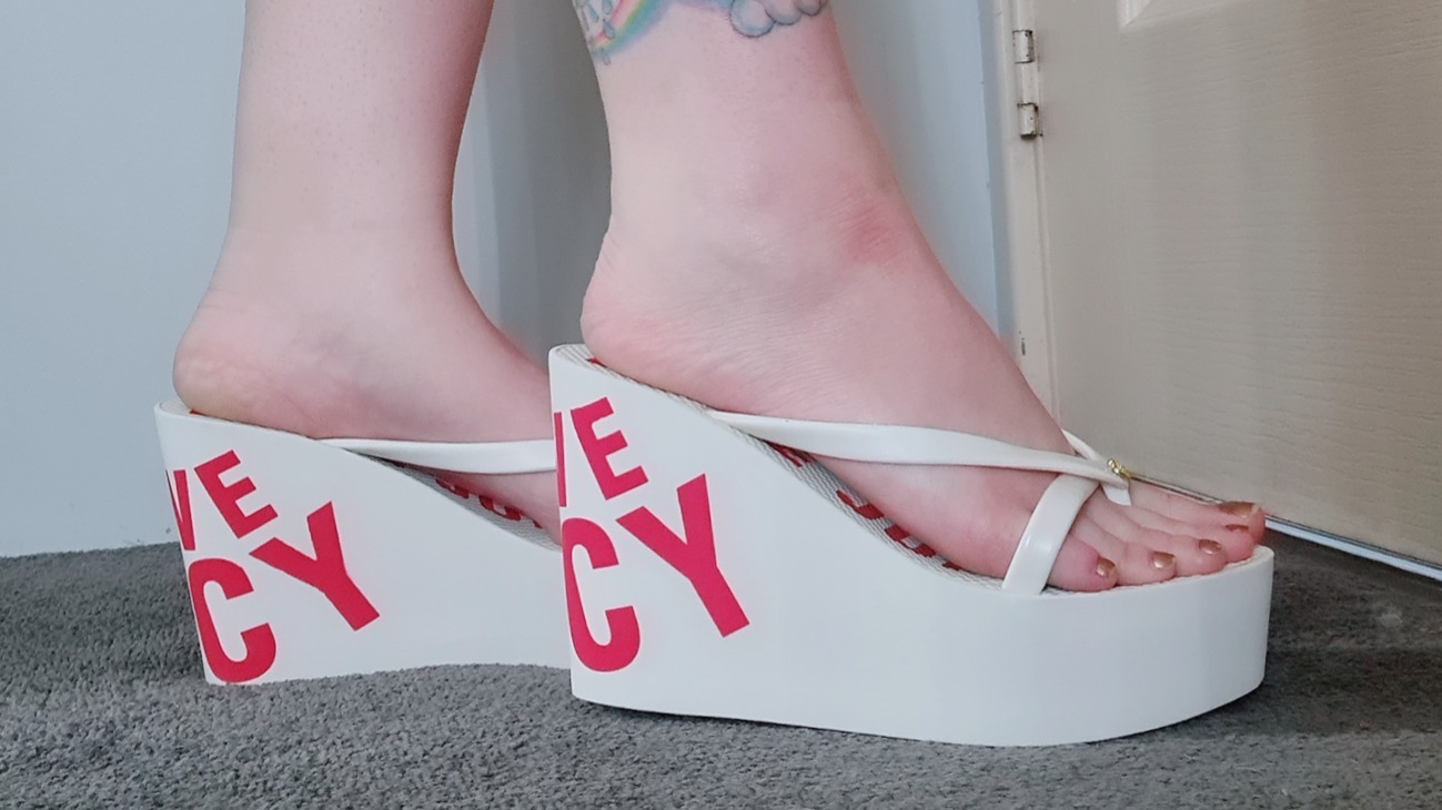 HoneySweetFeet OnlyFans header